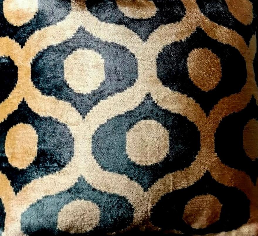 Silk Pillows 'Set.2 Pieces' Handmade in Ikat Fabric Uzbekistan, 1990