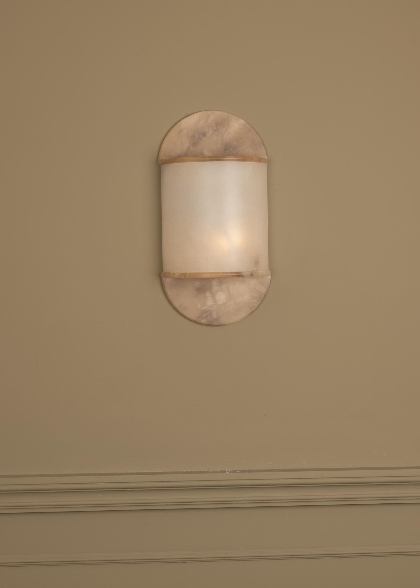 Post-Modern Pilolo Tobacco Alabaster Wall Sconce by Simone & Marcel For Sale