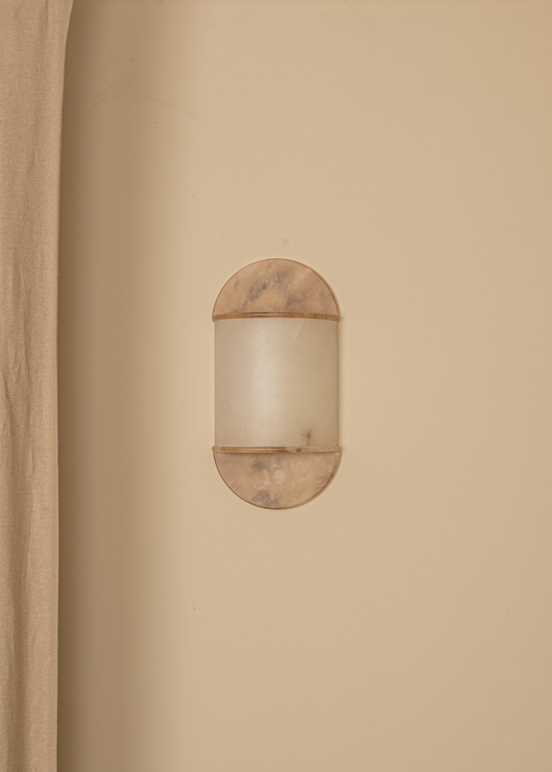 Spanish Pilolo Tobacco Alabaster Wall Sconce by Simone & Marcel For Sale