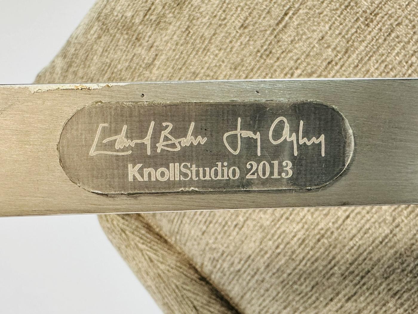 Pilot Low Back Swivel Chair by Barber & Osgerby for Knoll, USA, 2016 For Sale 12