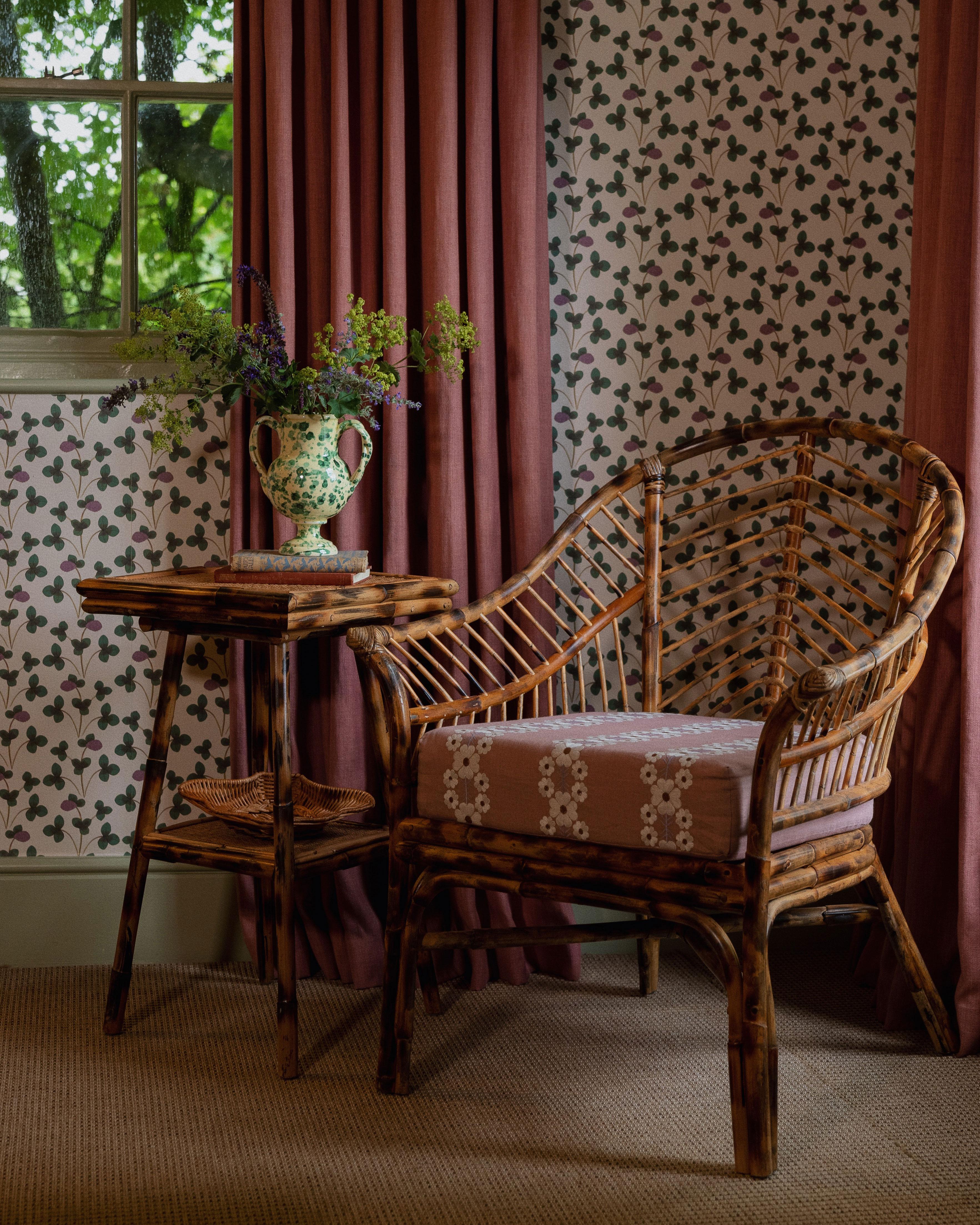 Table d'appoint Pimlico en rotin Honey Nature, Mobilier moderne de Louise Roe 3