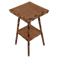 Pimlico Beistelltisch aus natürlichem Honey Rattan, Moderne Möbel von Louise Roe