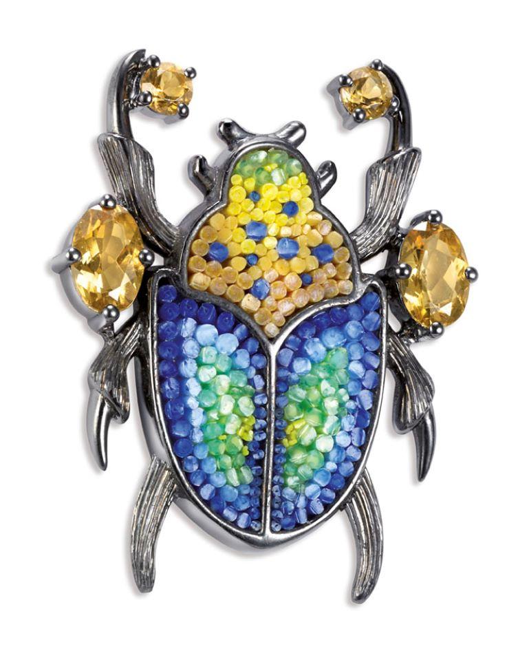 Modern Pin Jacket Siver Quartz Hand Decorated with Micromosaic For Sale