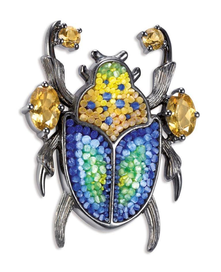 Pin Jacket Siver Quartz Hand Decorated with Micromosaic For Sale at 1stDibs