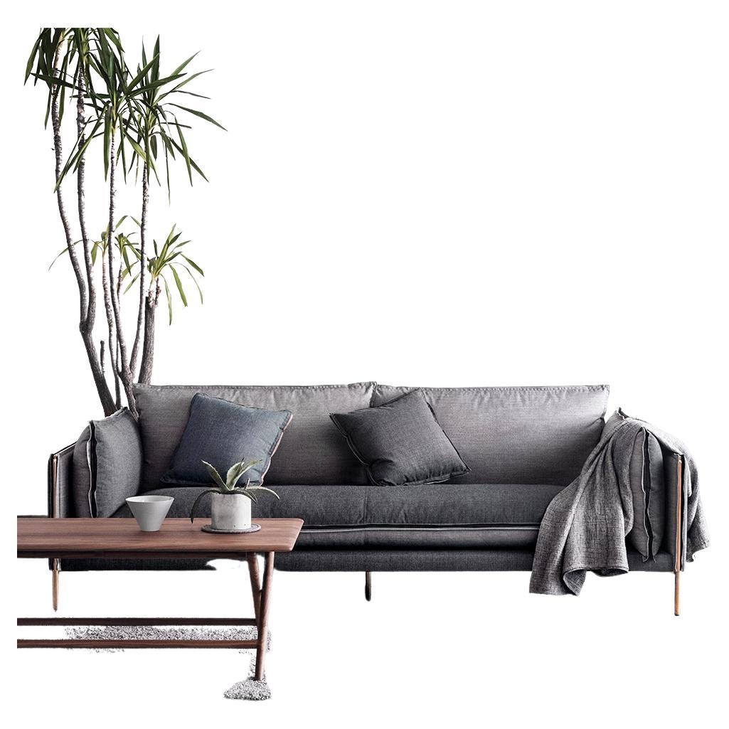 A pioneering and zen collection of furniture to suit your ever-changing moods. This stylish and sleek couch is upholstered in two completely contrasting colours, giving it a fully reversible and harmonious appeal. Both sides feature luxurious wool,