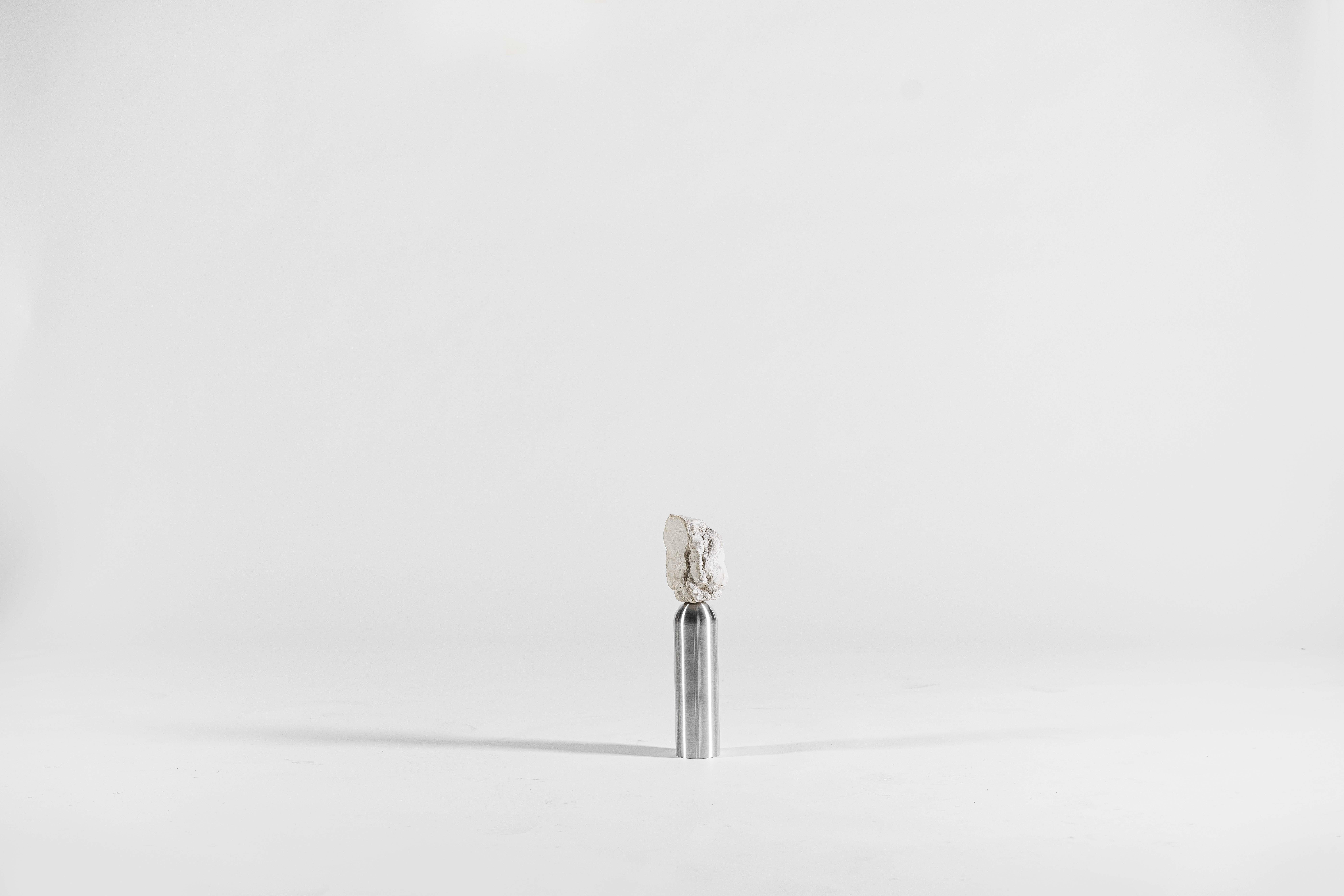 Postmoderne Sculpture de table à épingles par Vaust en vente