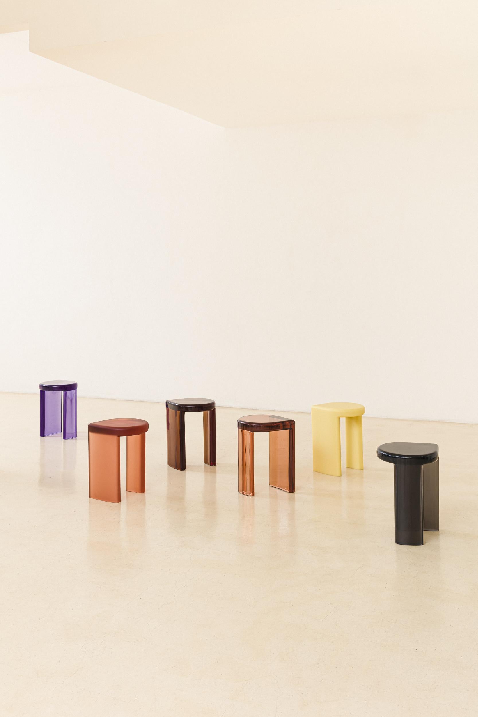 Pina Side Table by Lucas Recchia, Brazilian Contemporary, 2023 For Sale 4