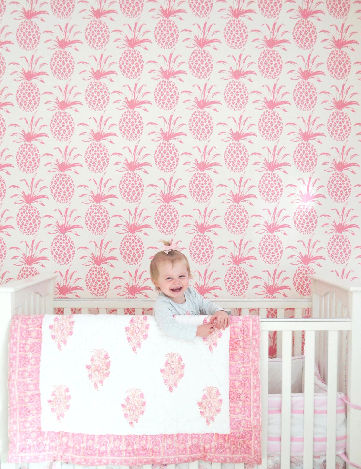 Piña Sola Designer Wallpaper in Rosa 'Peachy-Pink and White' In New Condition For Sale In Brooklyn, NY