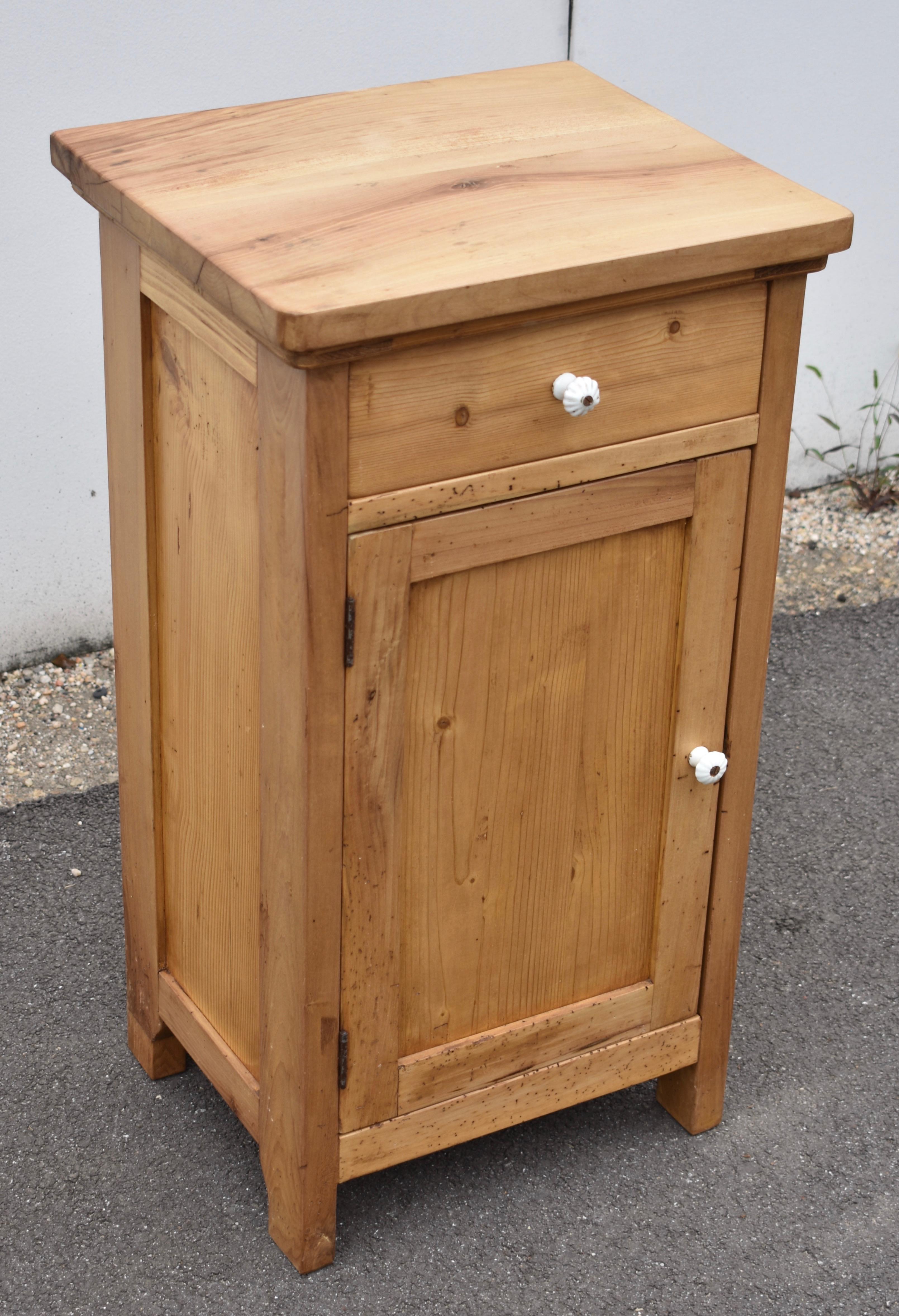Hungarian Pine and Beech Nightstand with One Door and One Drawer