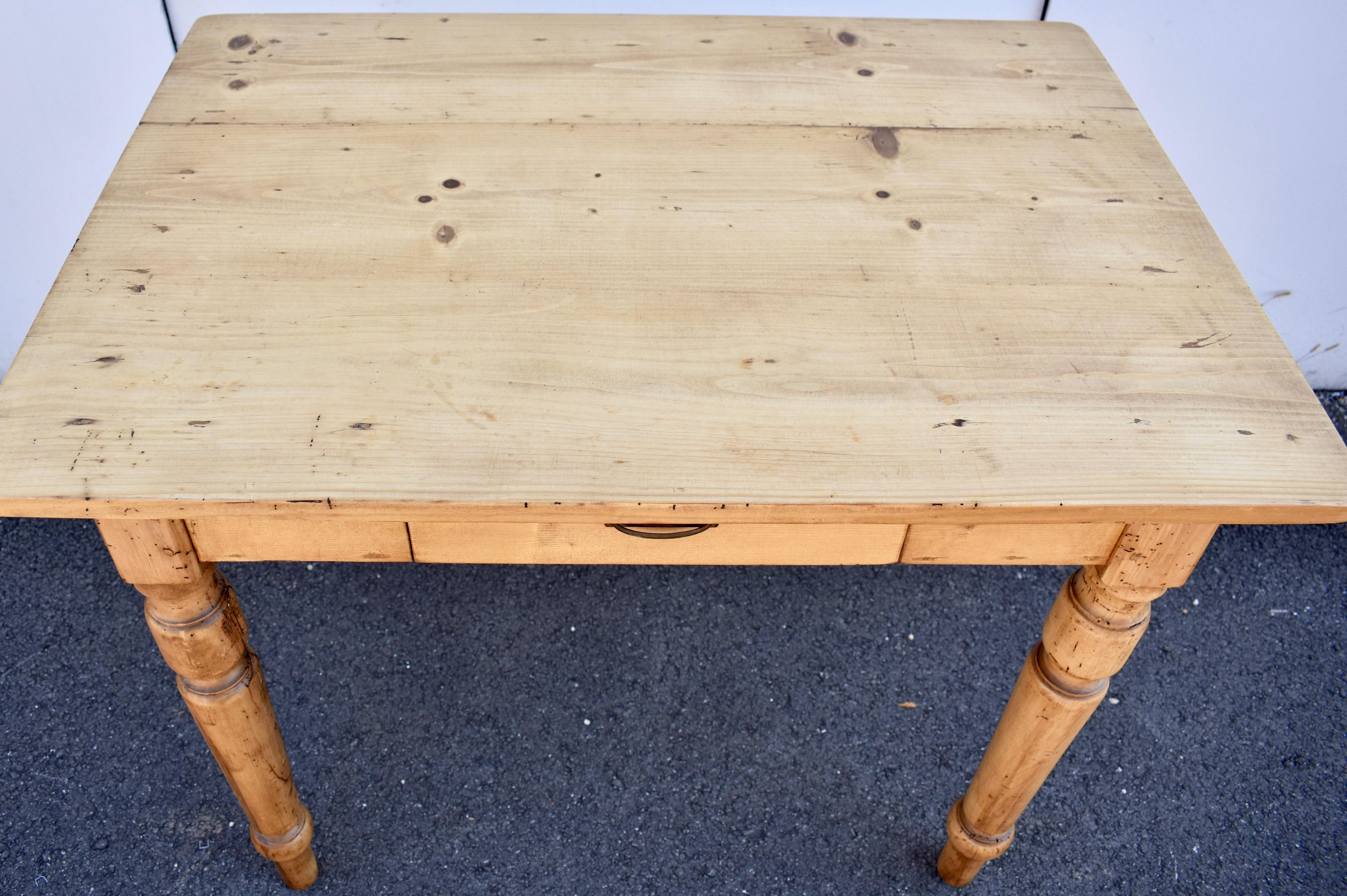 Pine and Beech Turned Leg Writing Table For Sale 3