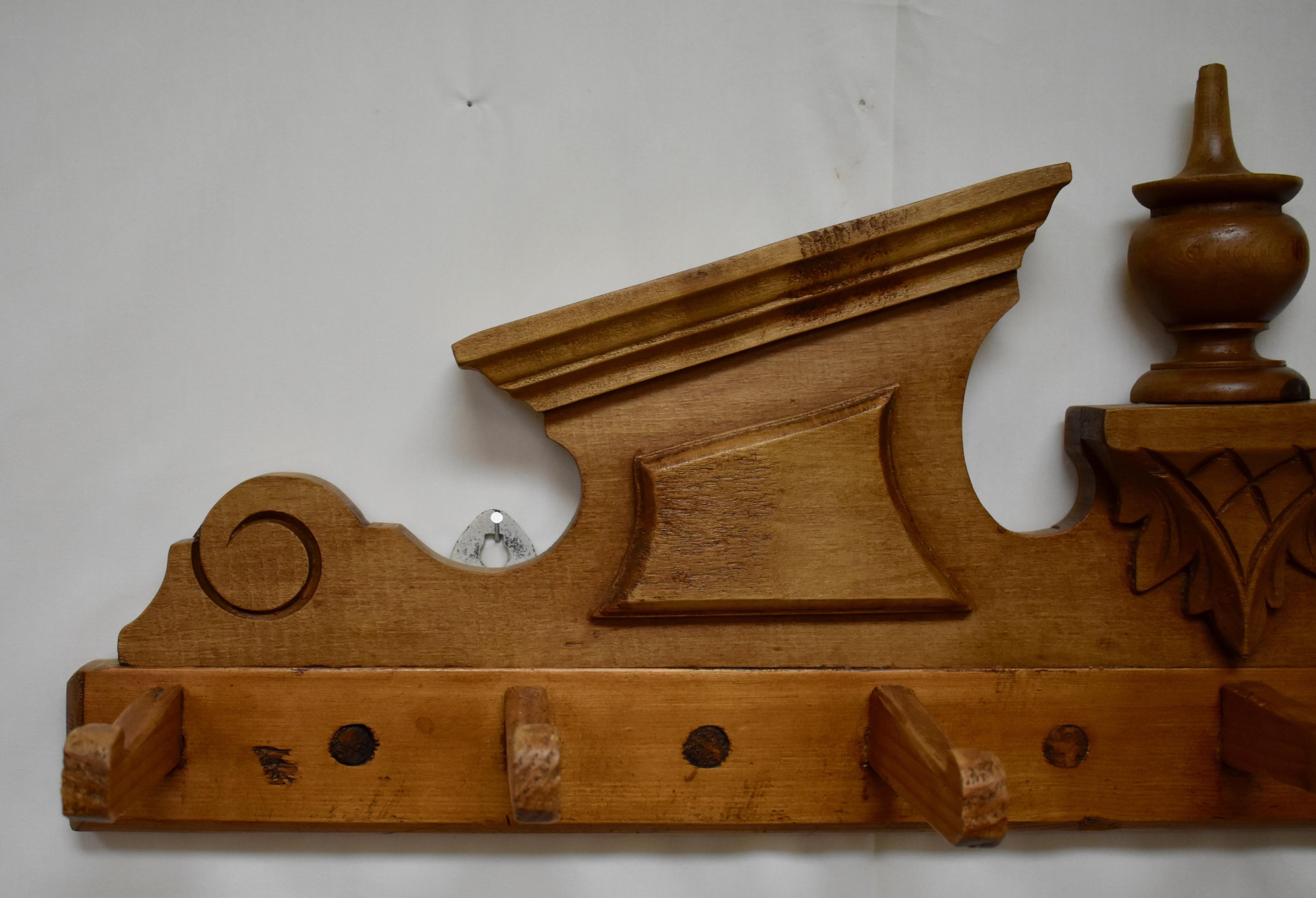 Pine and Beech Wall-Mount Hat and Coat Rack In Good Condition In Baltimore, MD