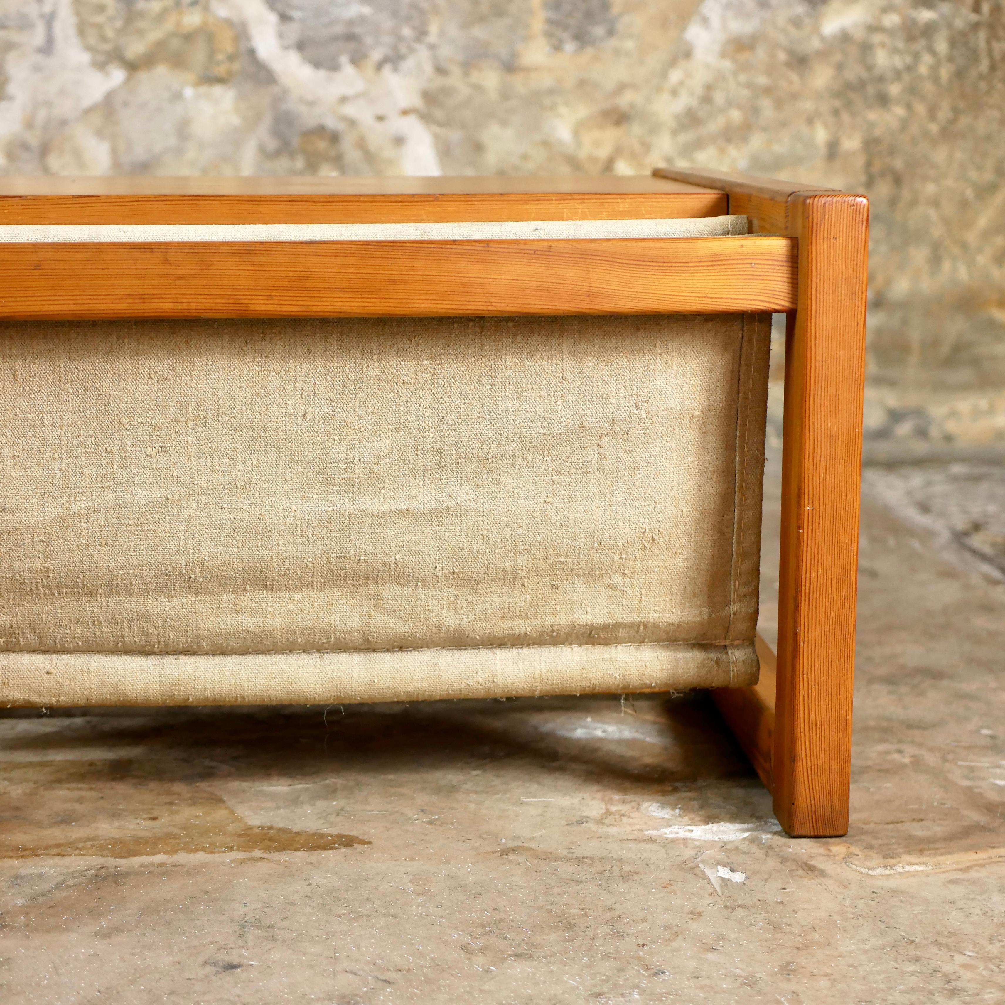 Table basse avec porte-revues, Karin Mobring pour Ikea, 1970 3