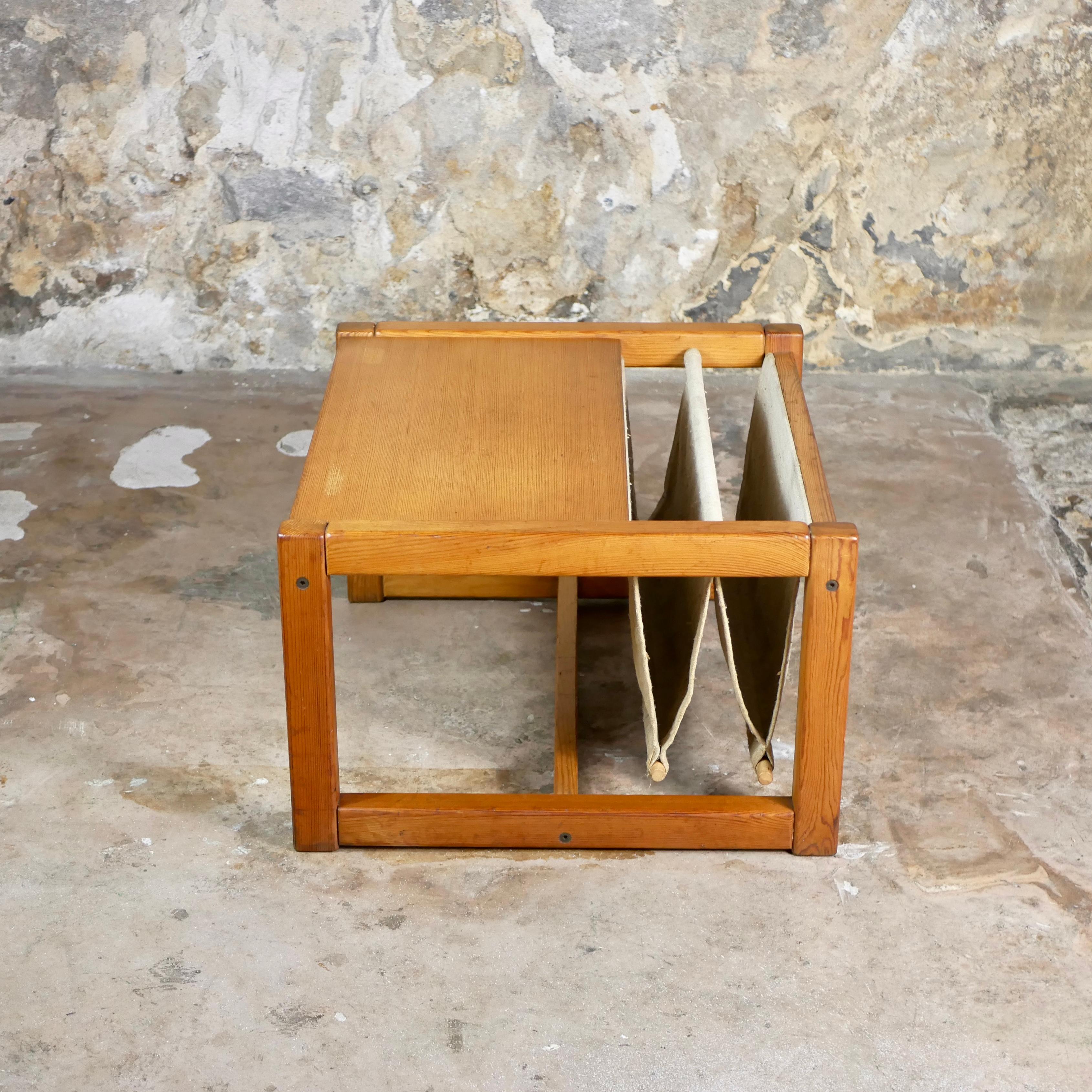 Suédois Table basse avec porte-revues, Karin Mobring pour Ikea, 1970