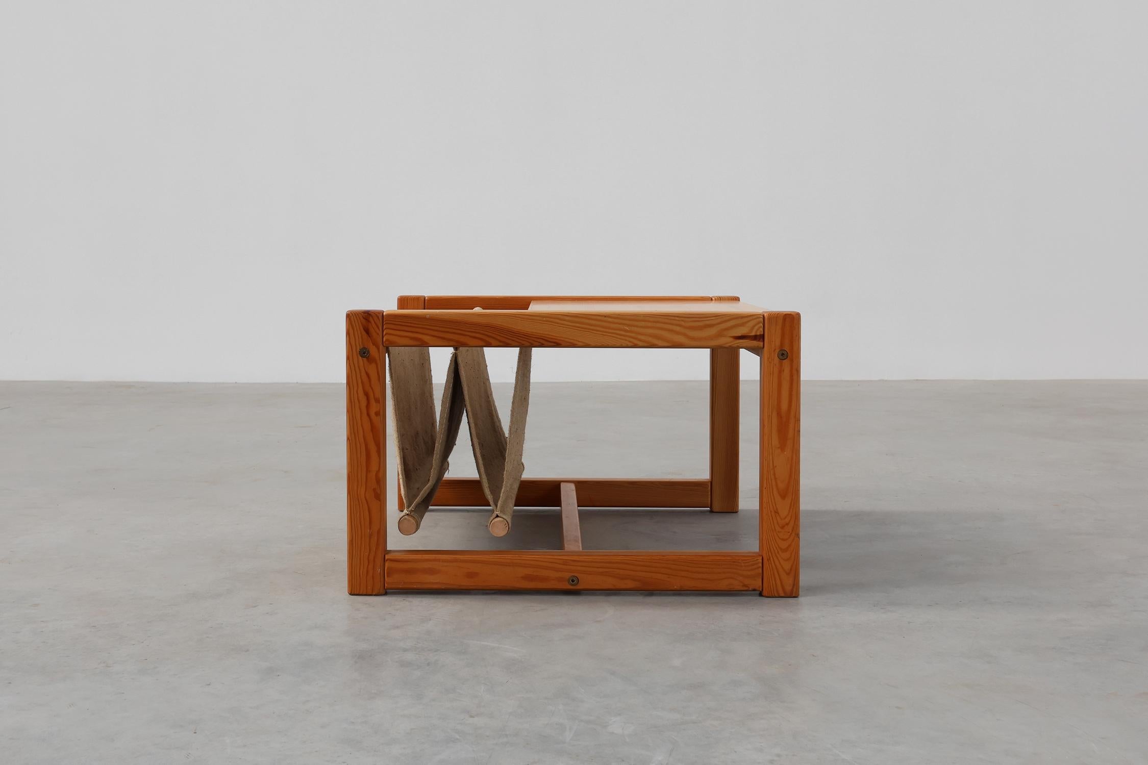 Pine and linen coffee table with magazine rack by Karin Möbring, Sweden 1970s For Sale 5