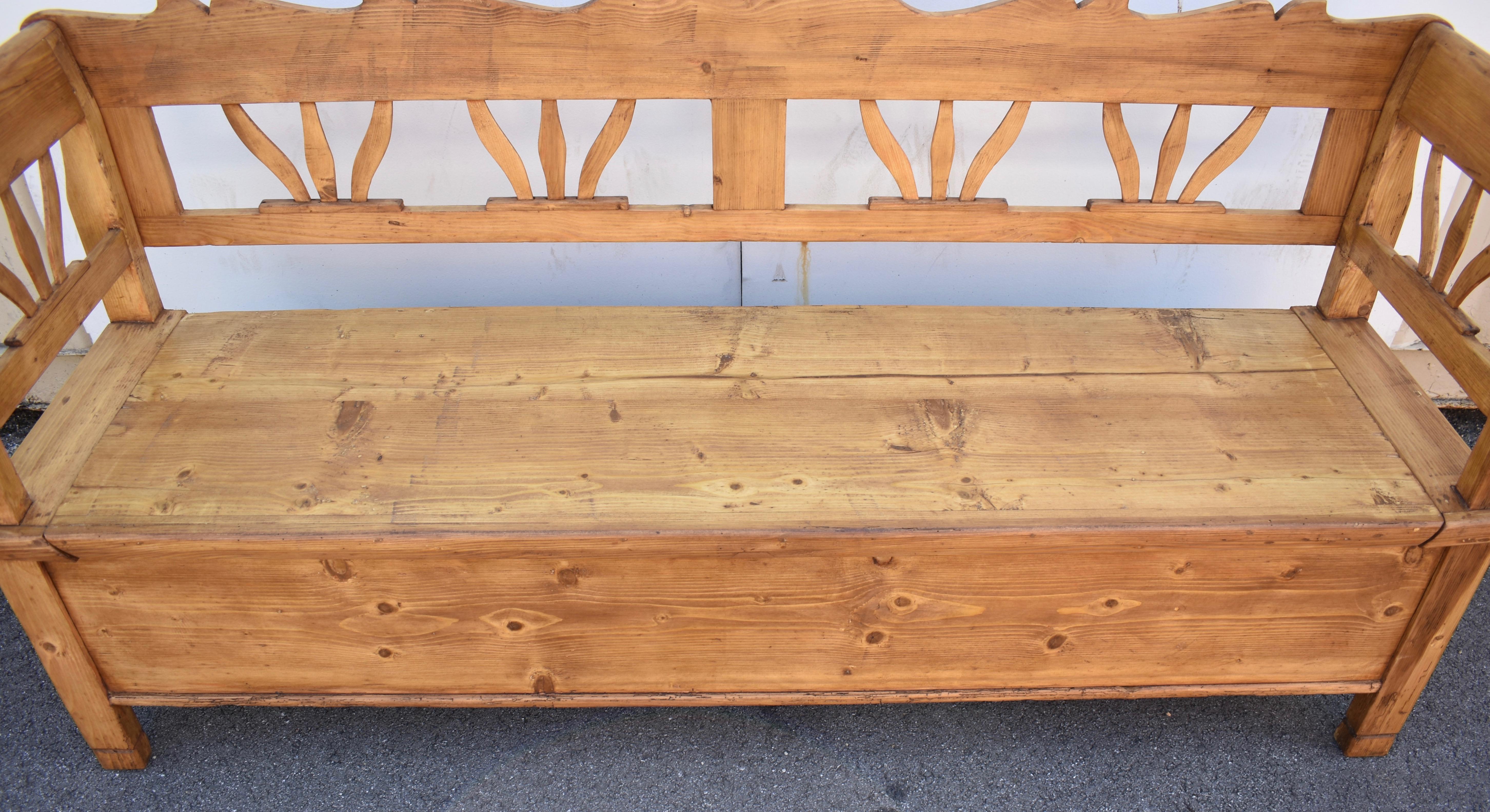 Pine and Oak Storage Bench or Settle. 3