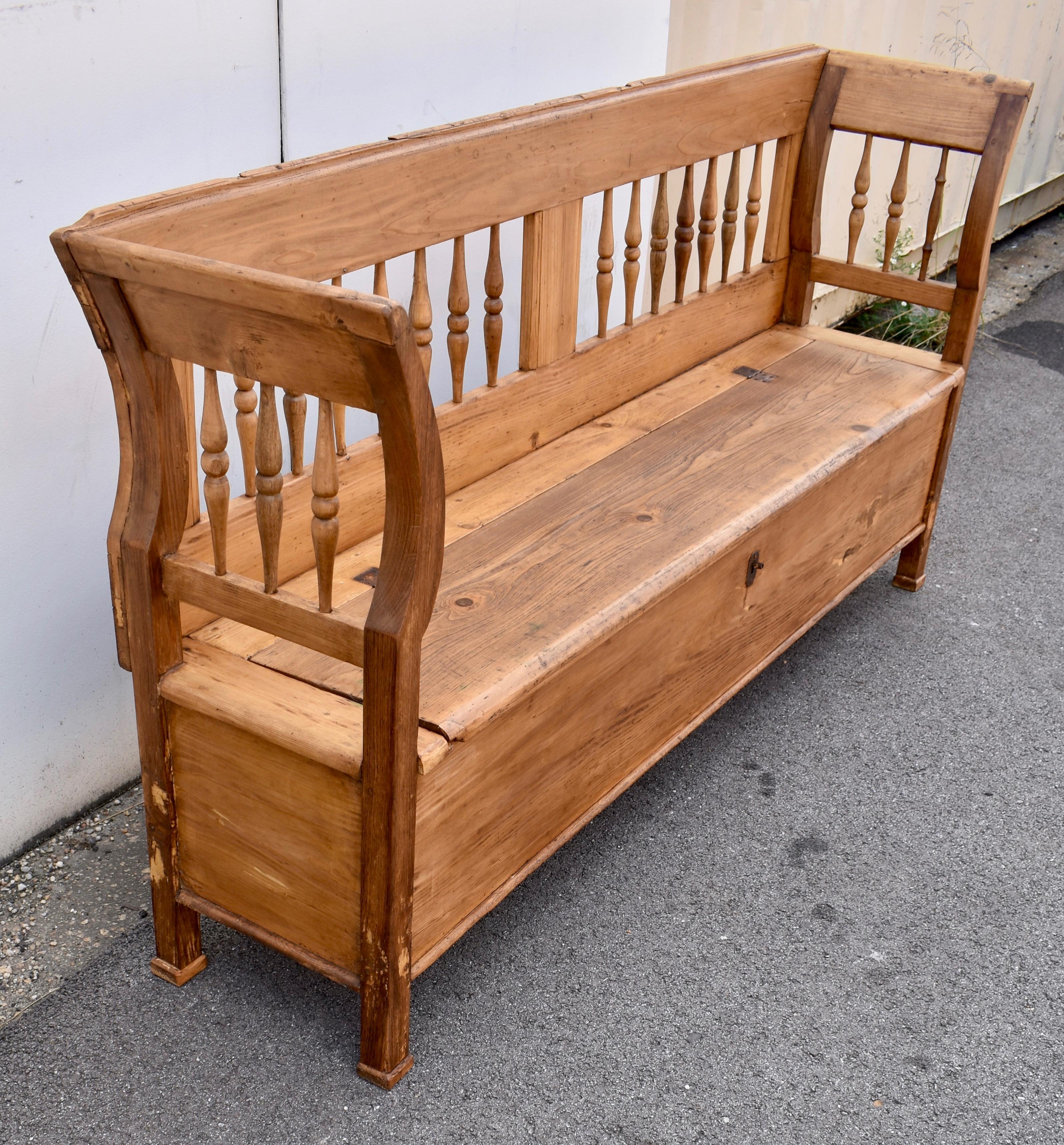 Pine and Oak Storage Bench or Settle 3