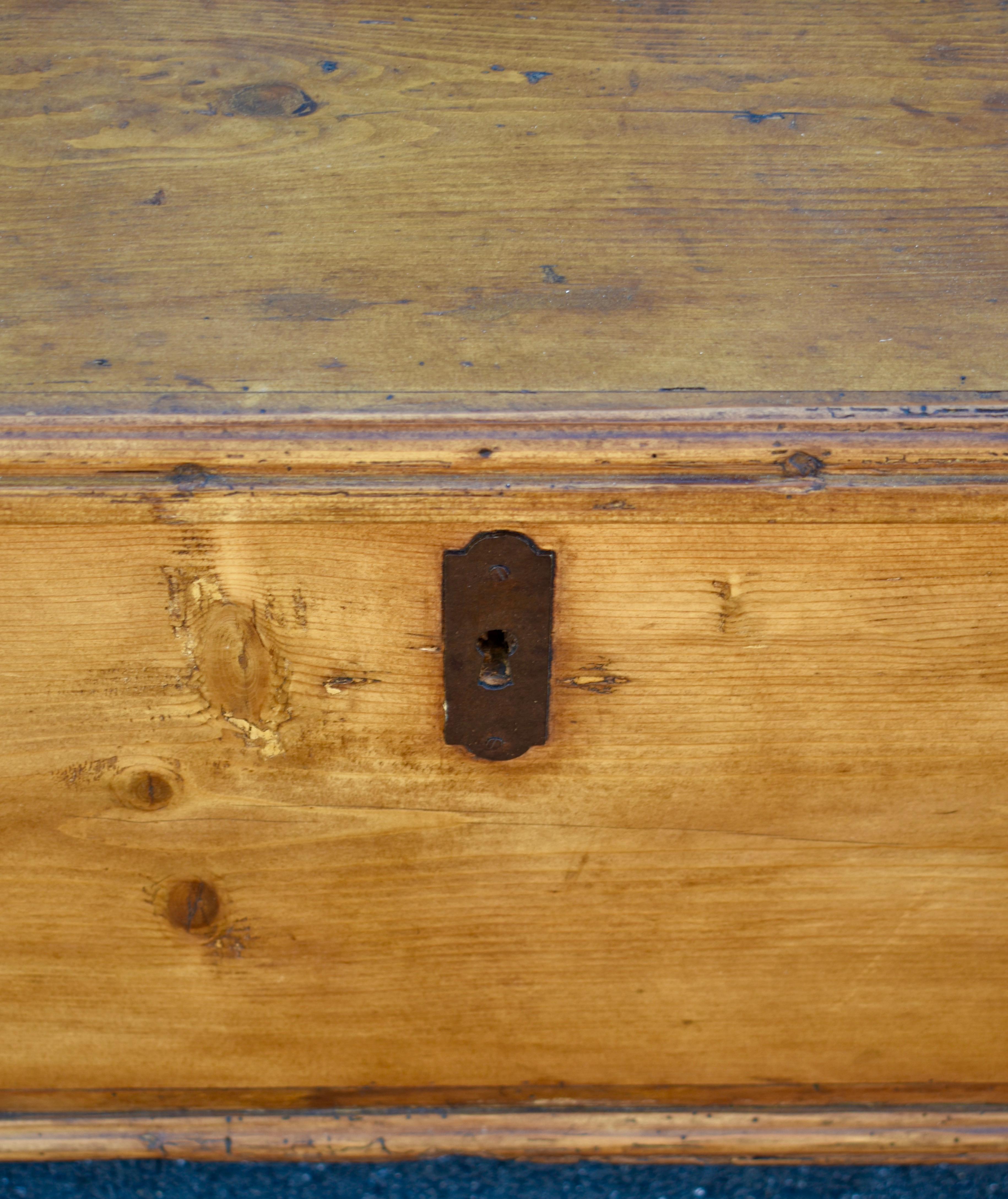 Pine and Oak Storage Bench or Settle 2