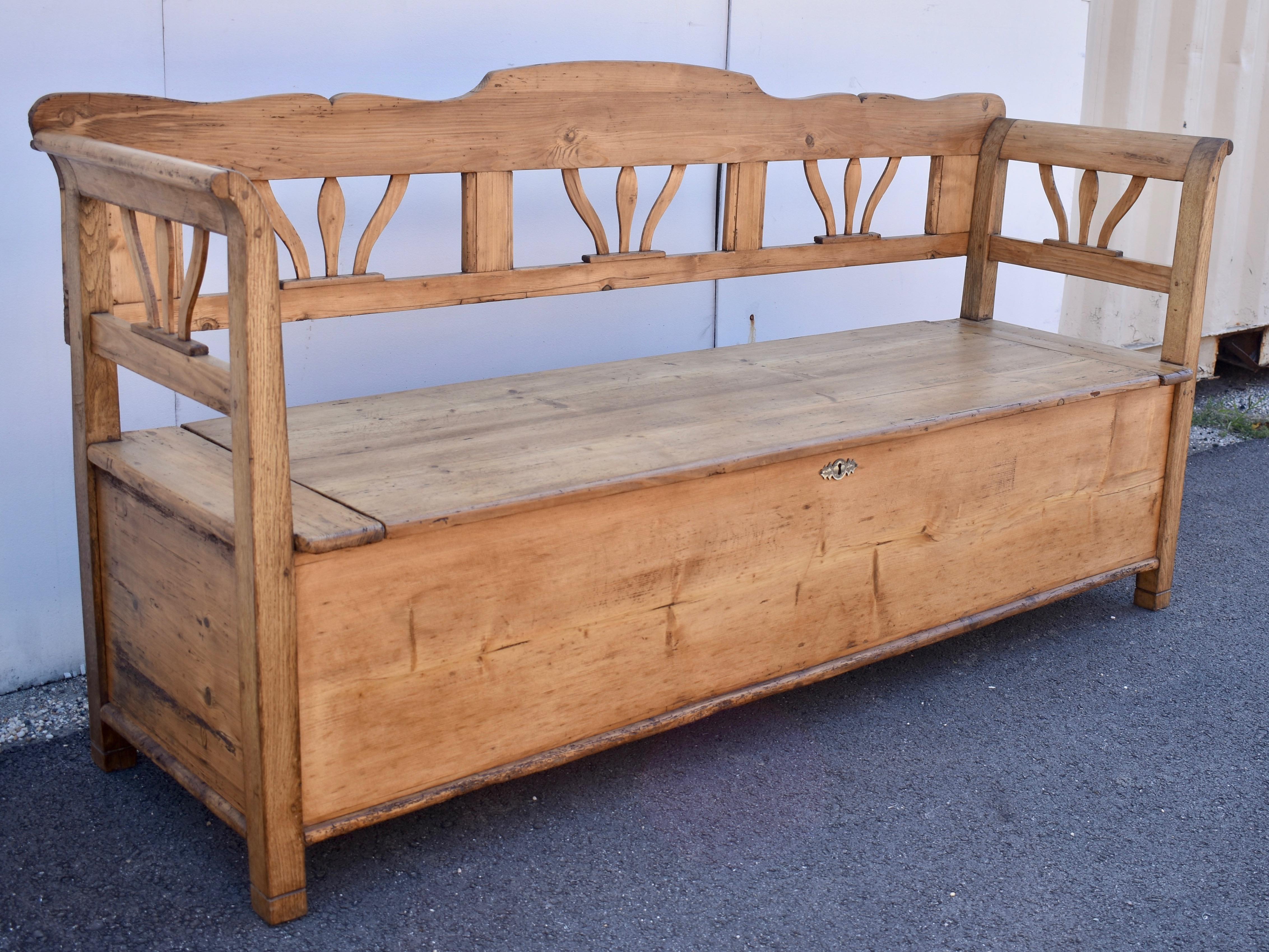 Pine and Oak Storage Bench or Settle 1