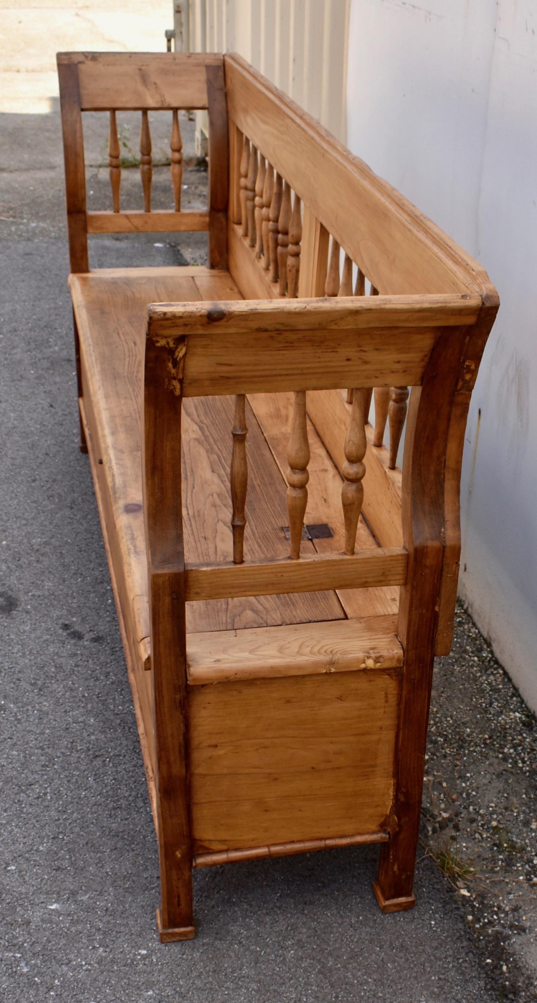 Pine and Oak Storage Bench or Settle 1