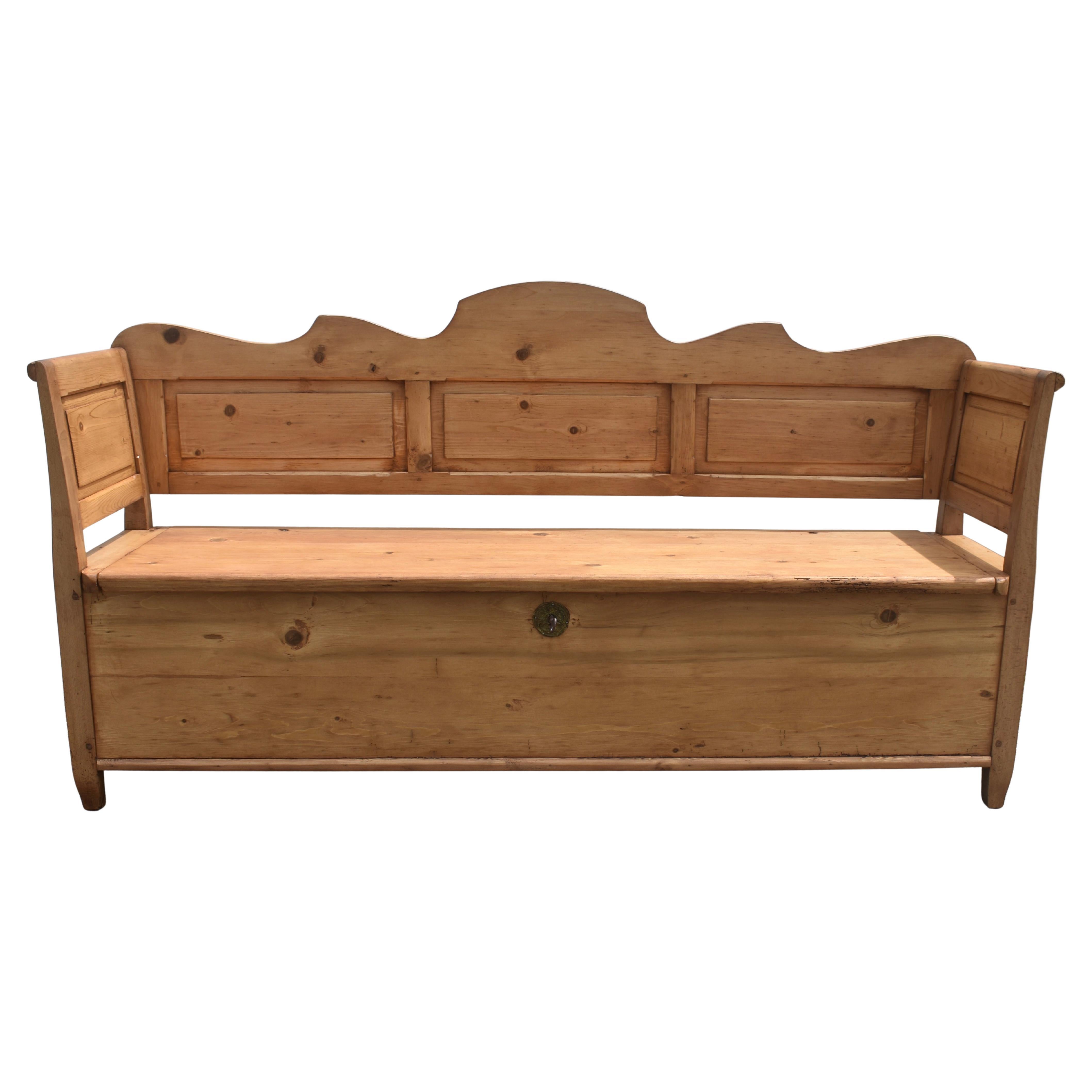 Banc ou banc de rangement en pin et en chêne