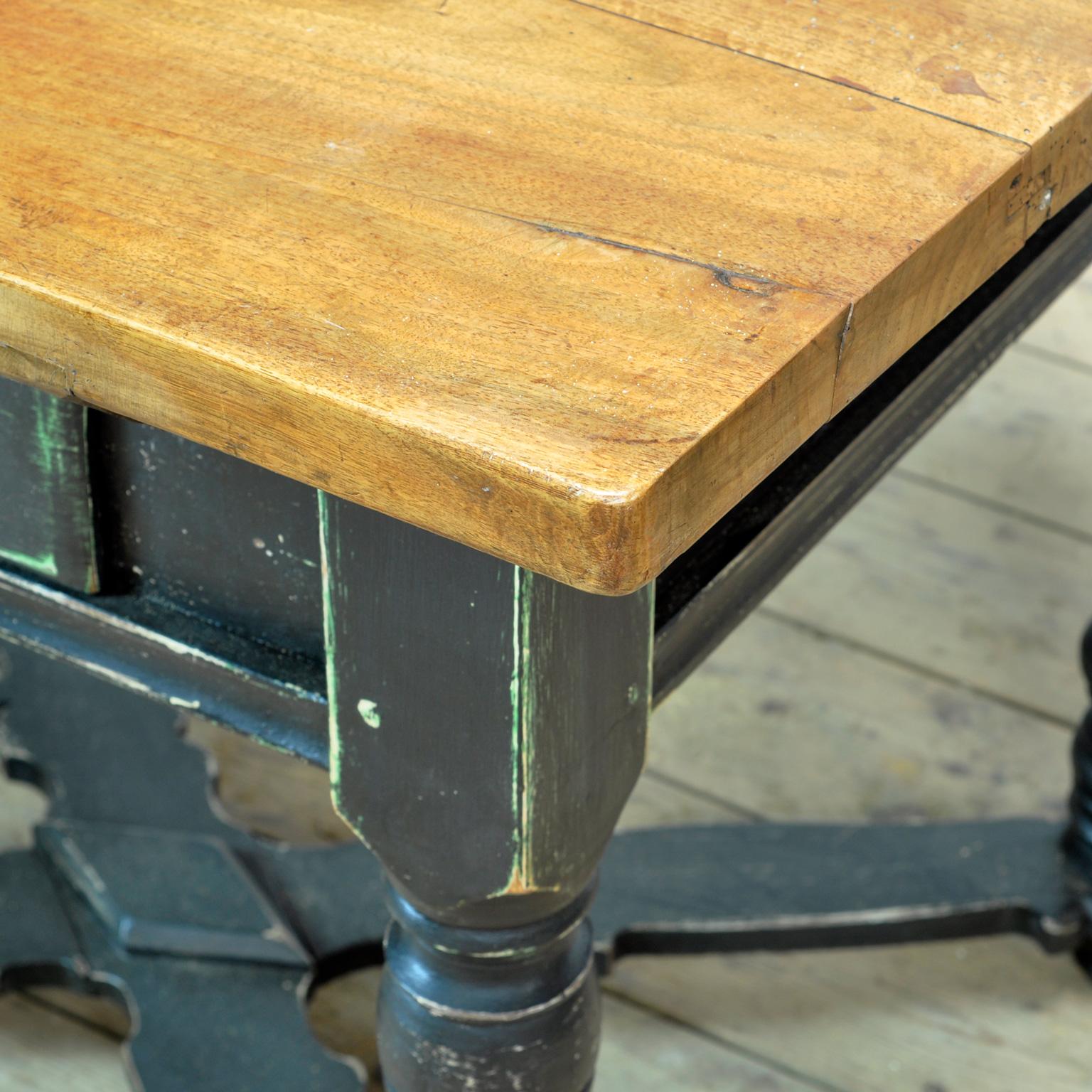 Early 20th Century Pine and Oak Table, 1920's For Sale