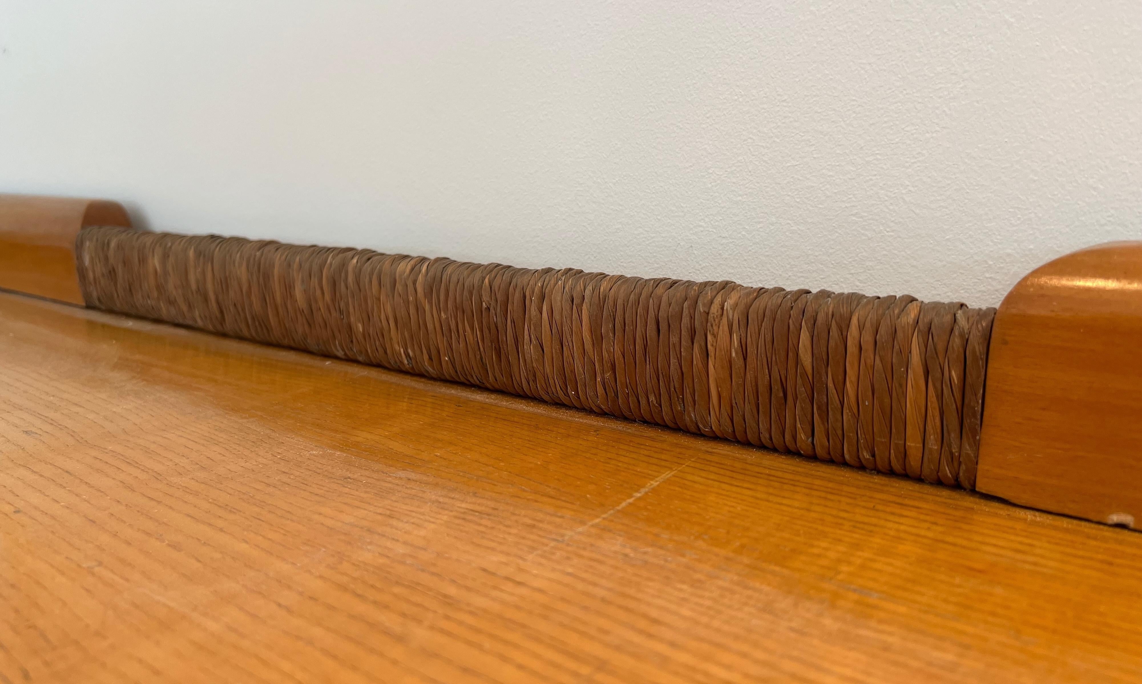 Pine and Rattan Sideboard. French work. Circa 1970 For Sale 9