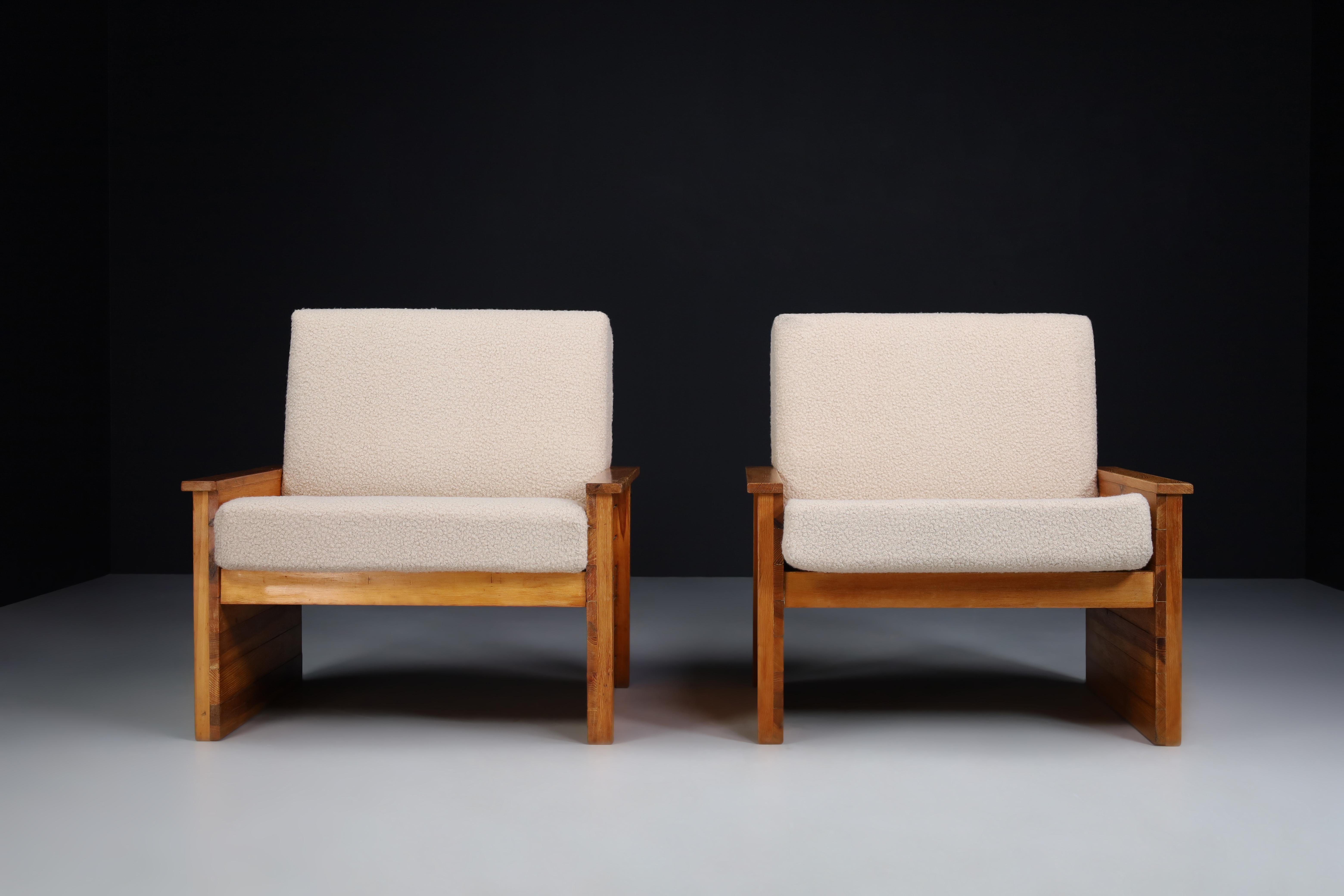 20th Century Pine and Teddy Fabric Lounge Chairs, France, 1960s For Sale