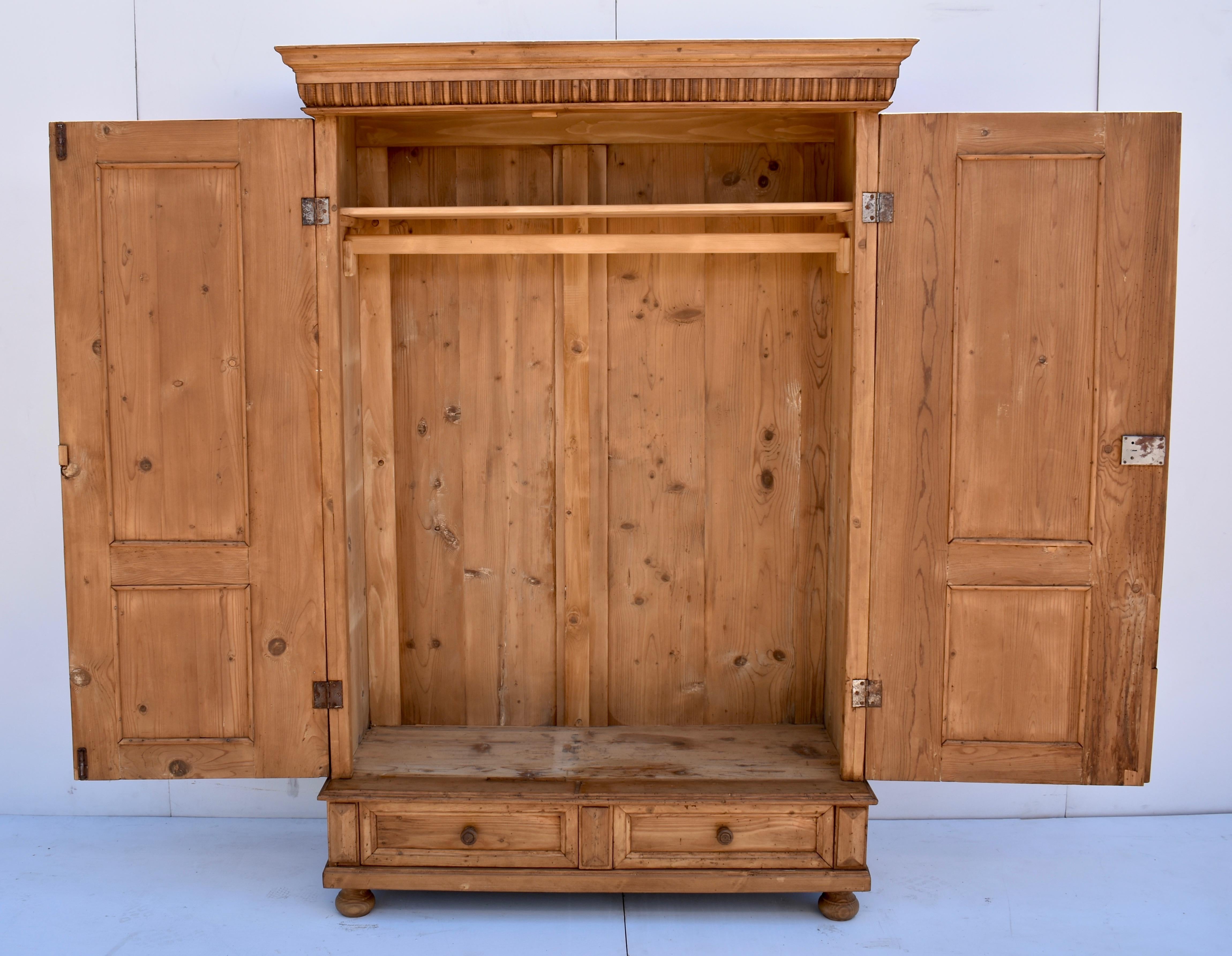 Pine Armoire with Two Doors and One Drawer 5