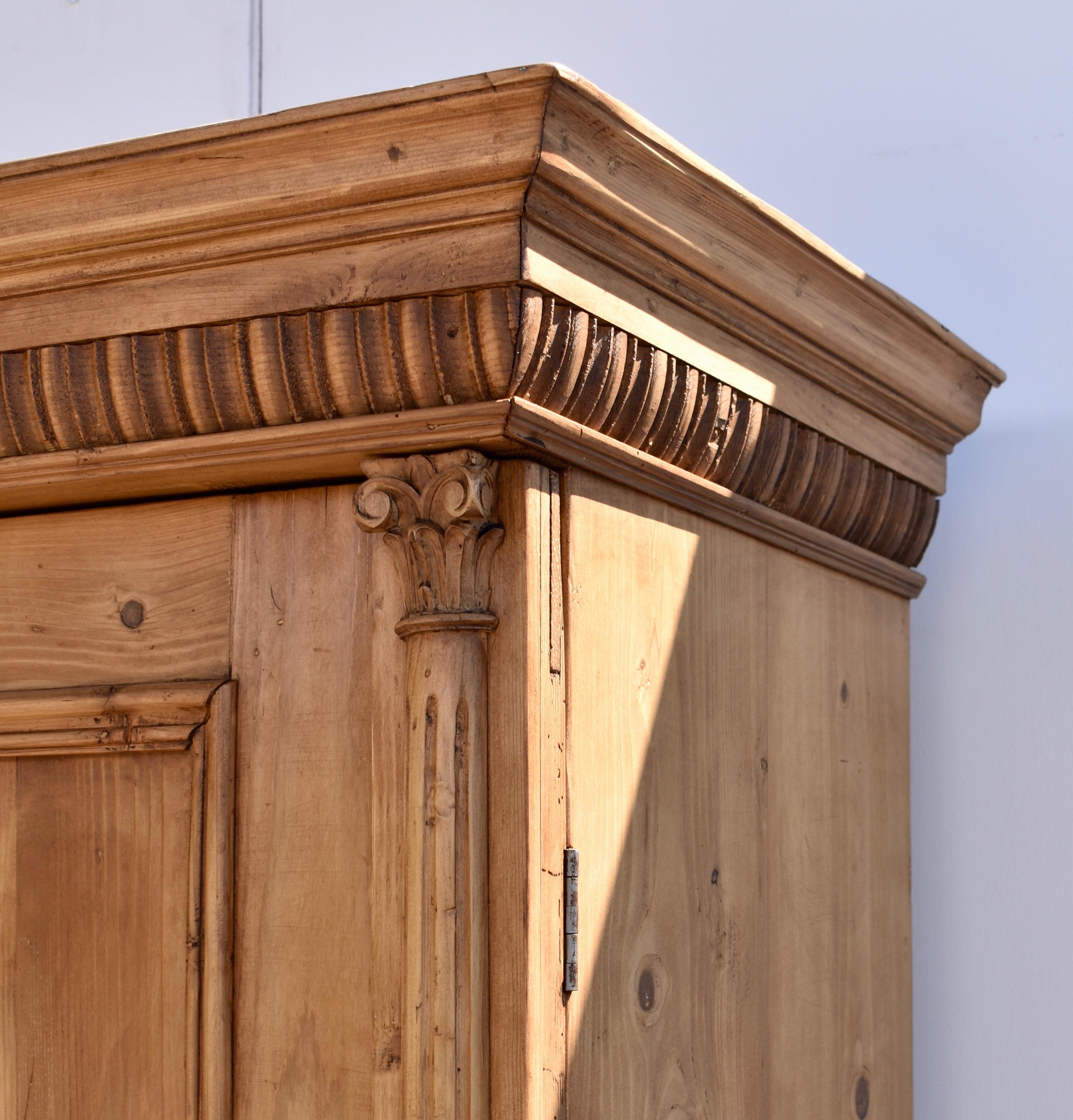 Pine Armoire with Two Doors and One Drawer 1