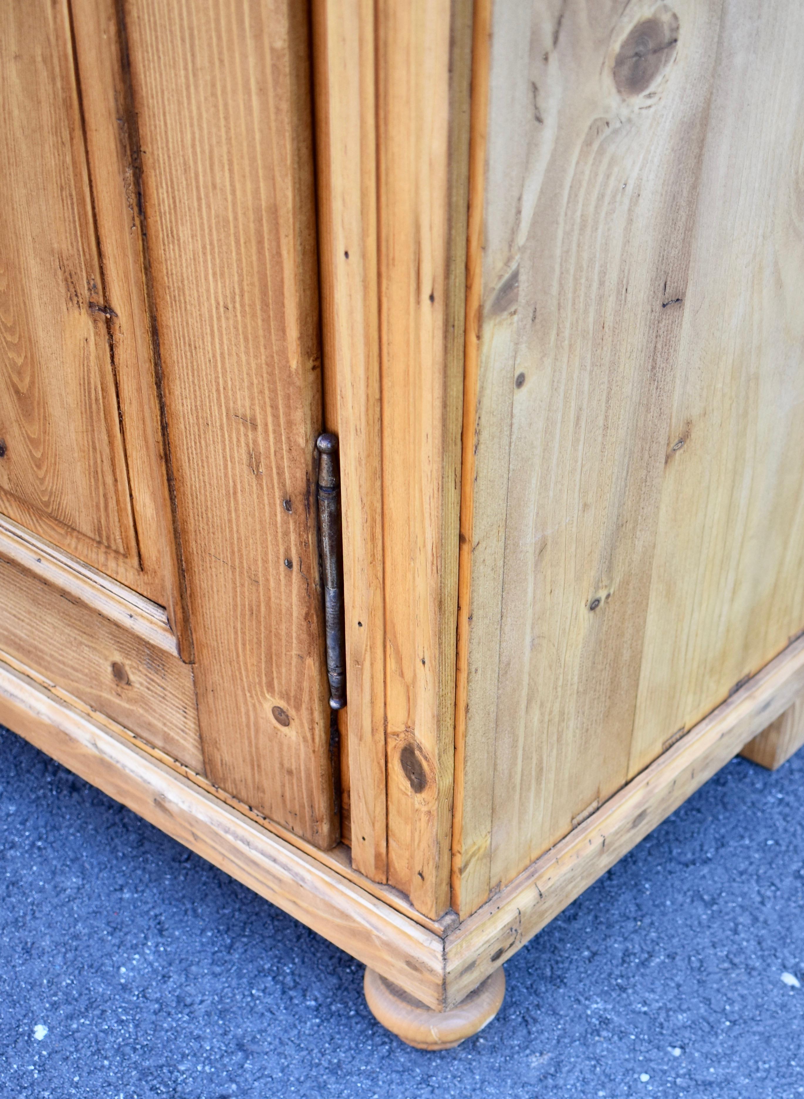 Pine Armoire with Two Doors For Sale 1