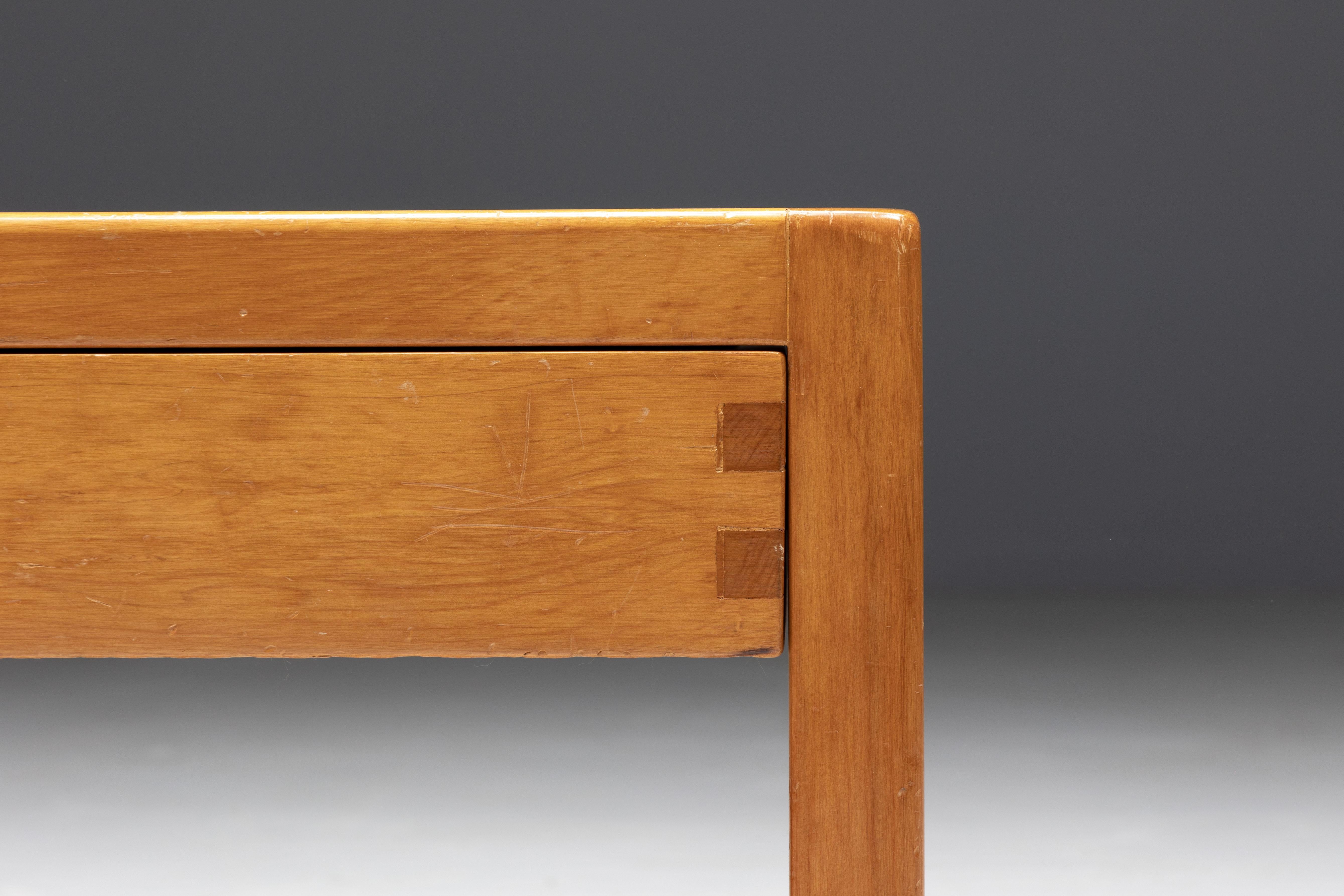 Pine Bedside Table Inspired by Charlotte Perriand, France, 1960s For Sale 1