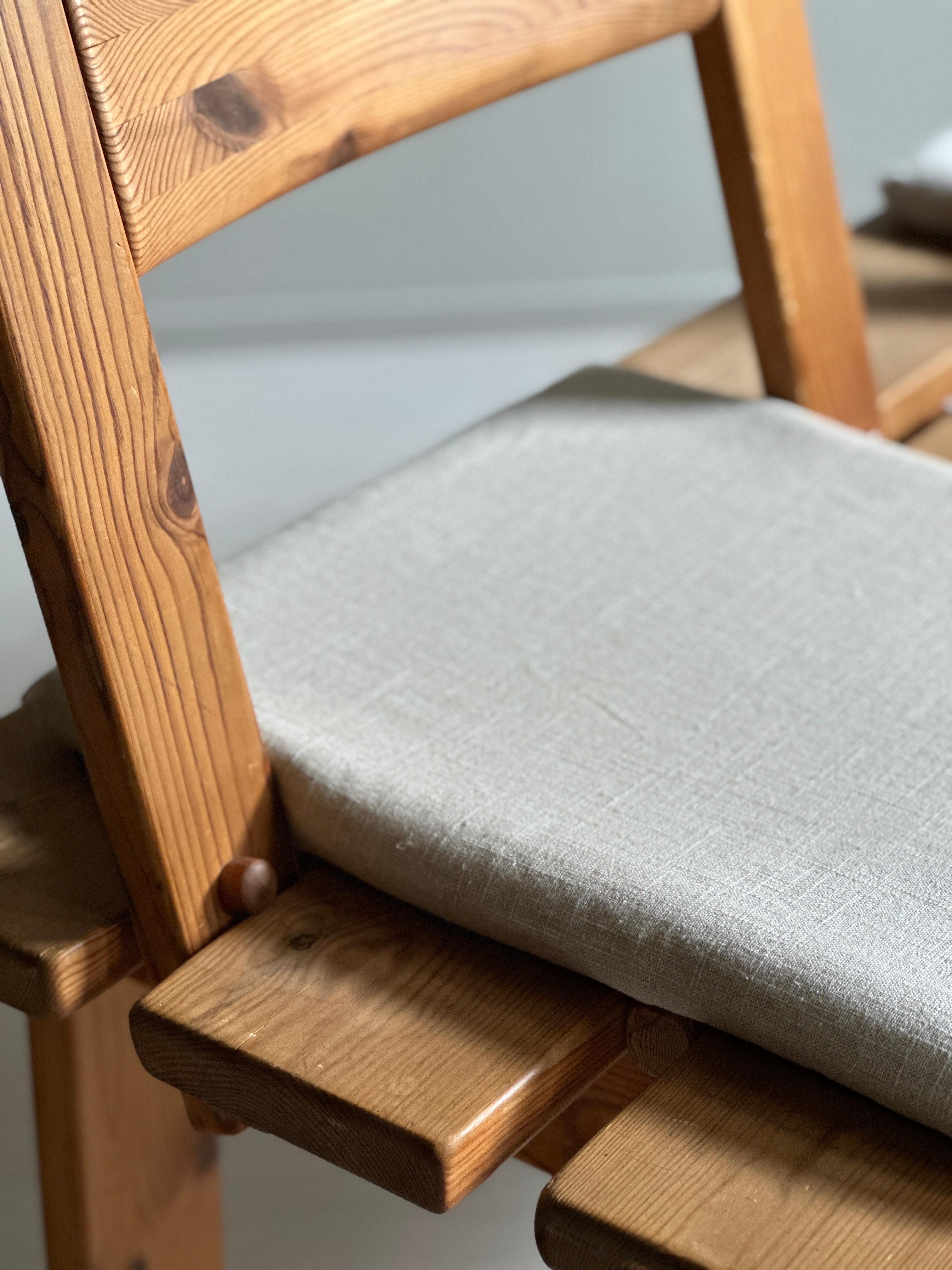 Pine Bench with Linen Cushions by Peter Opsvik, Norway, C. 1970s 2