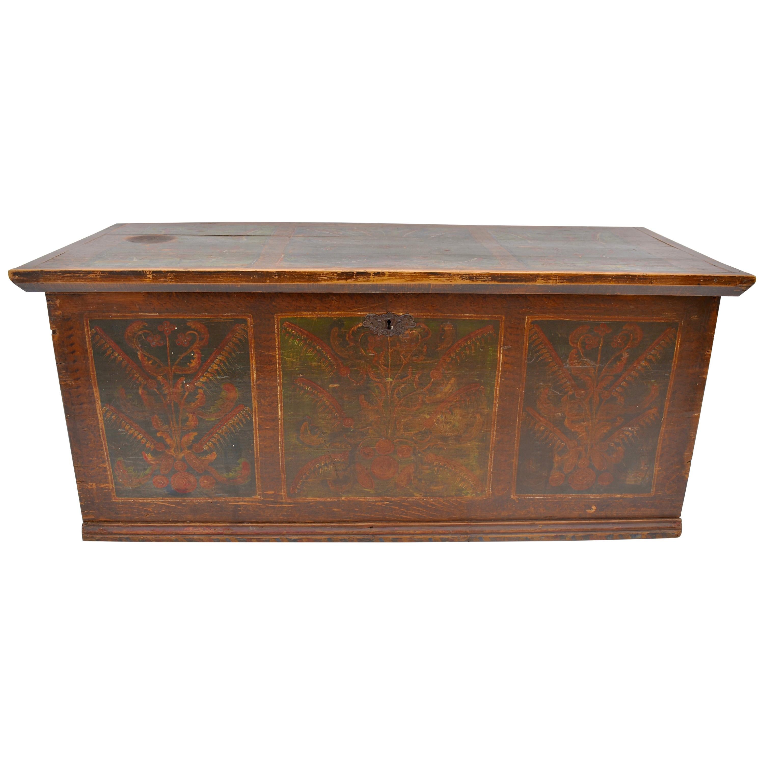 Pine Blanket Chest in Original Decorative Paint