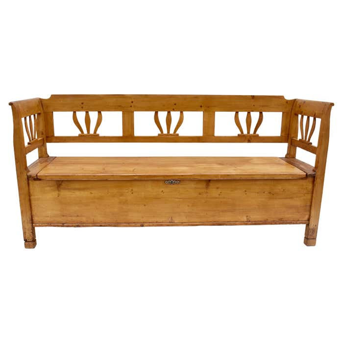 Pine Box Bench or Settle at 1stDibs