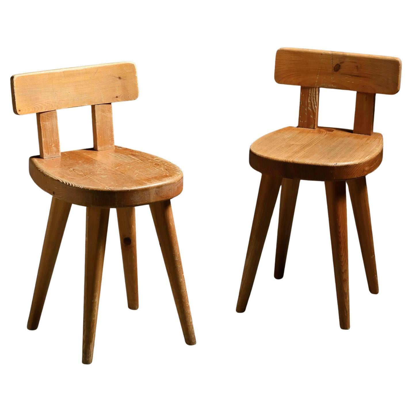 Pine Chairs by Christian Durupt, Meribel 1960, set of 2 For Sale