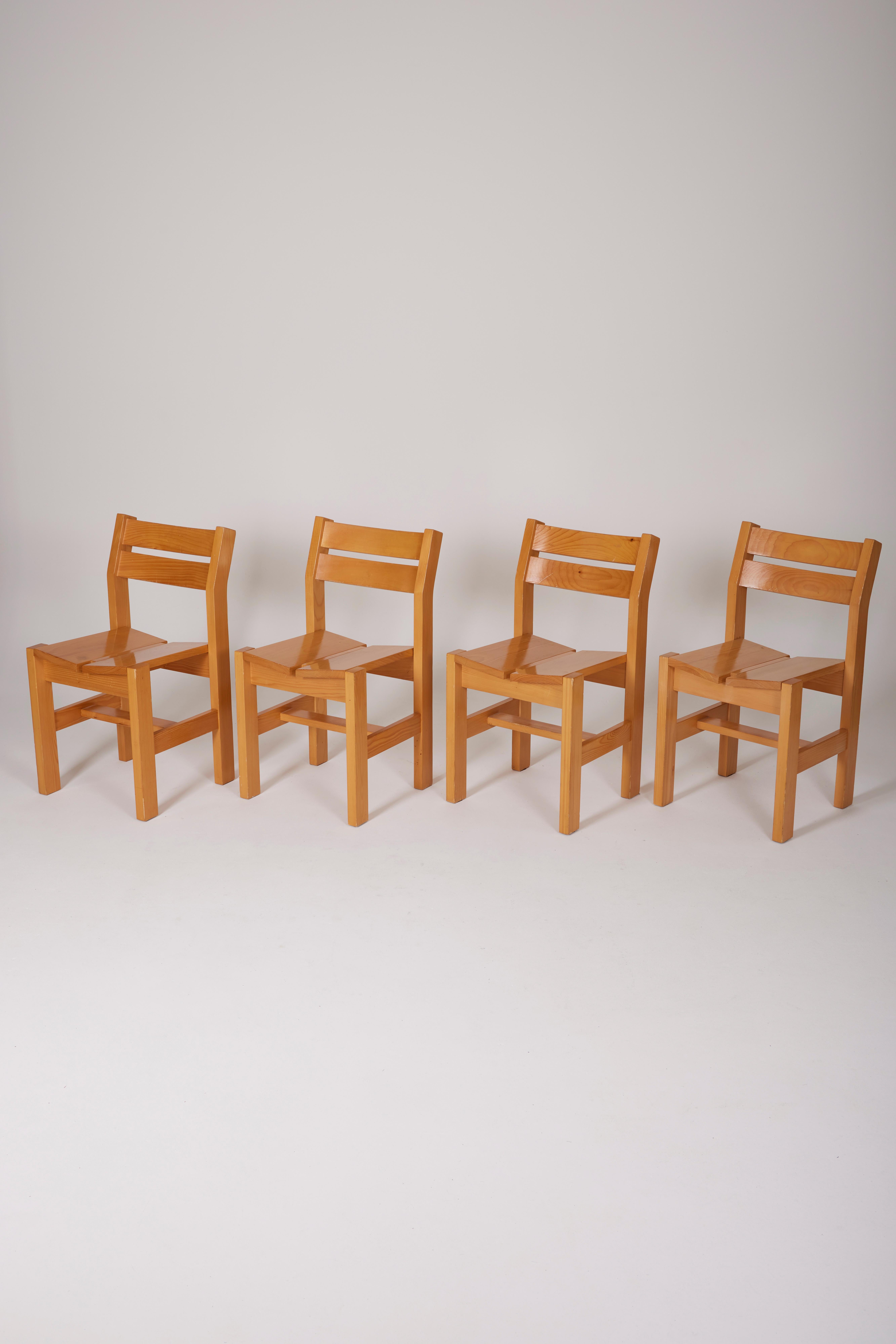 Pine chairs from Les Arcs For Sale 14