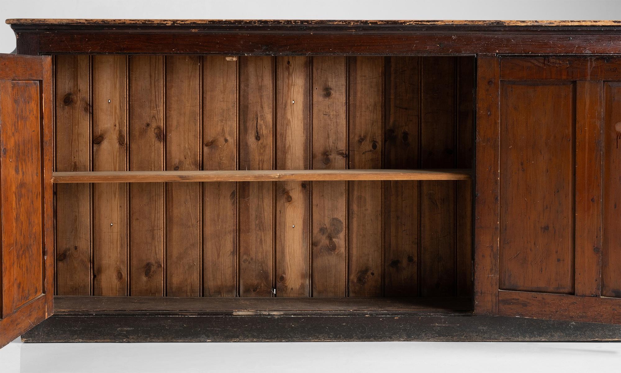 Pine Chapel Cupboard, Wales, Circa 1890 In Good Condition In Culver City, CA