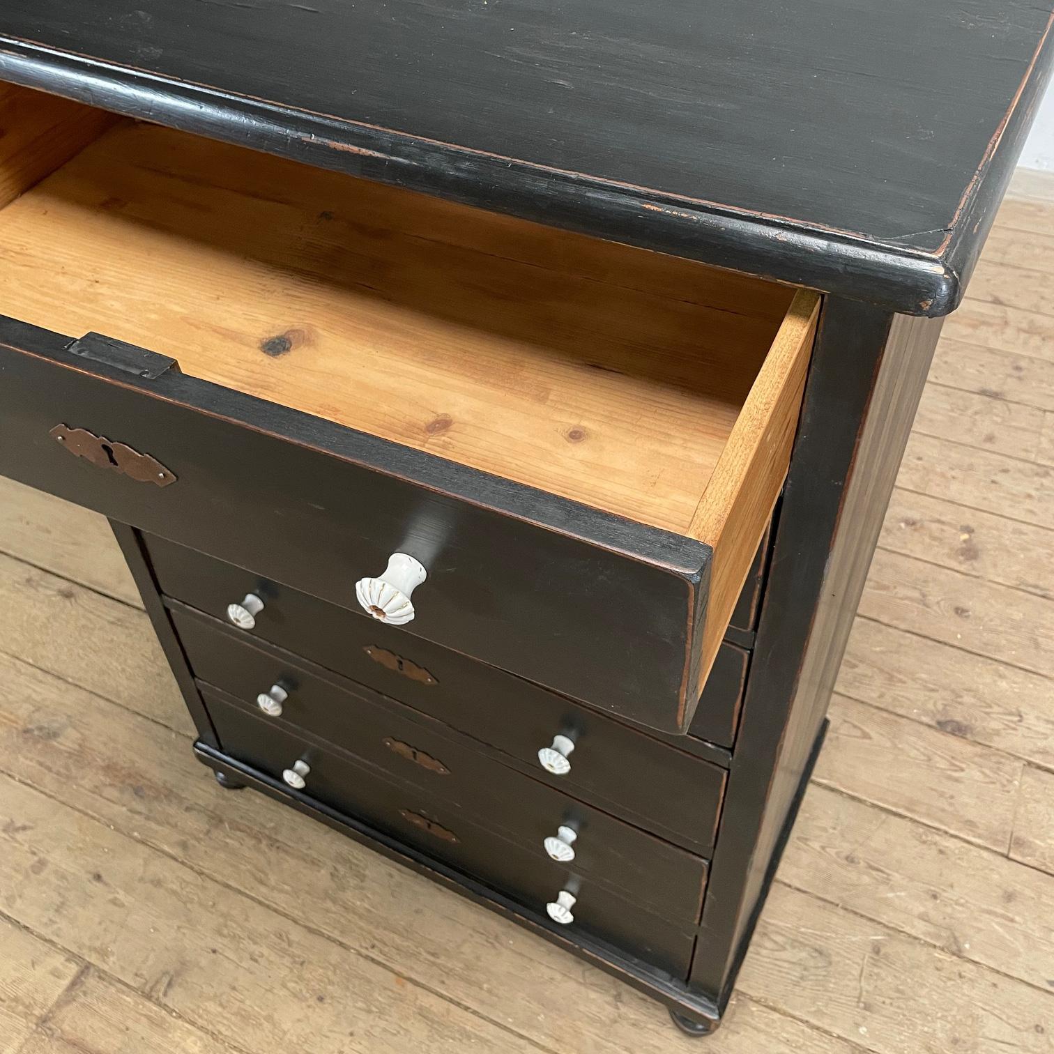 Early 20th Century Pine Chest of Drawers, 1910s For Sale