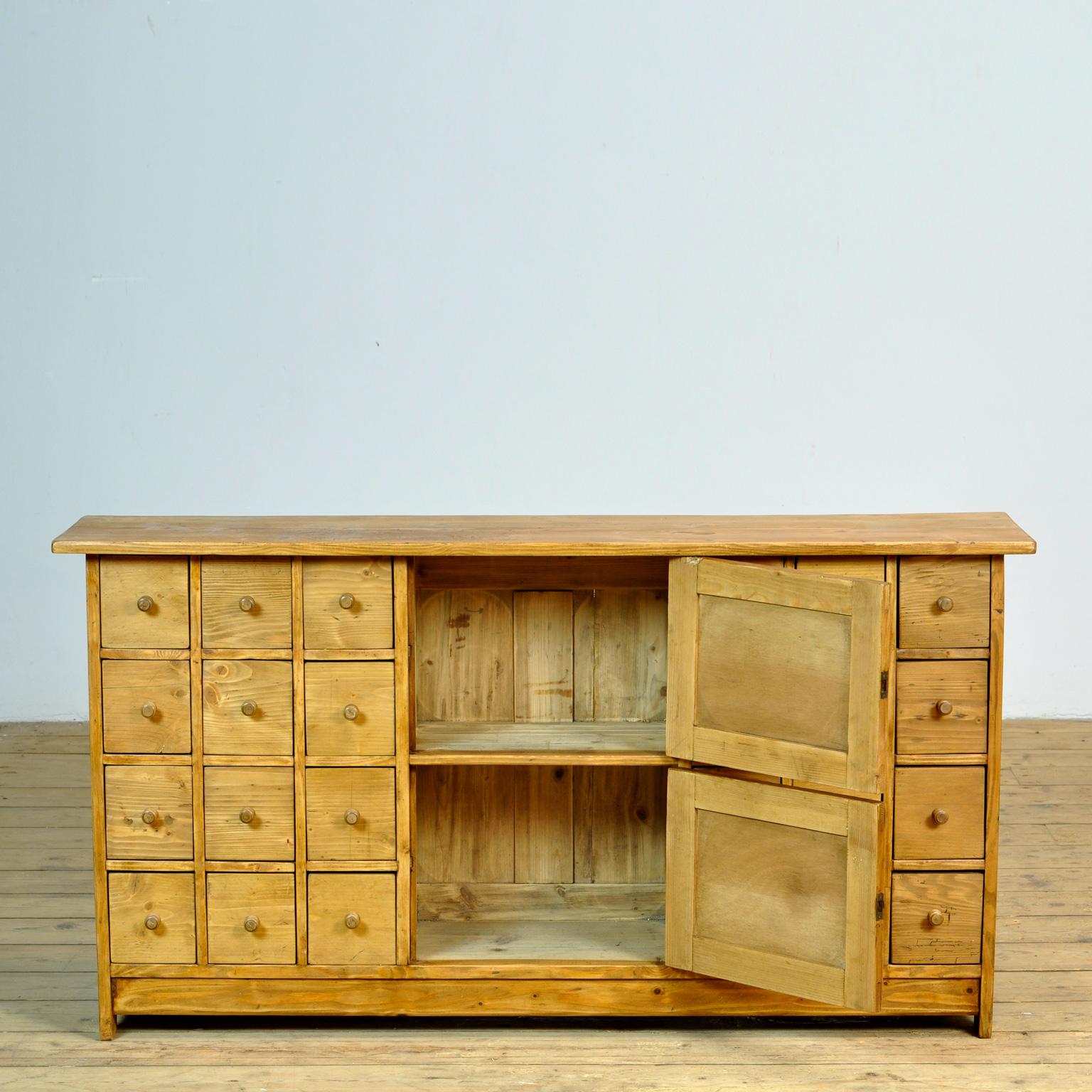 Mid-20th Century Pine Chest of Drawers, 1940s