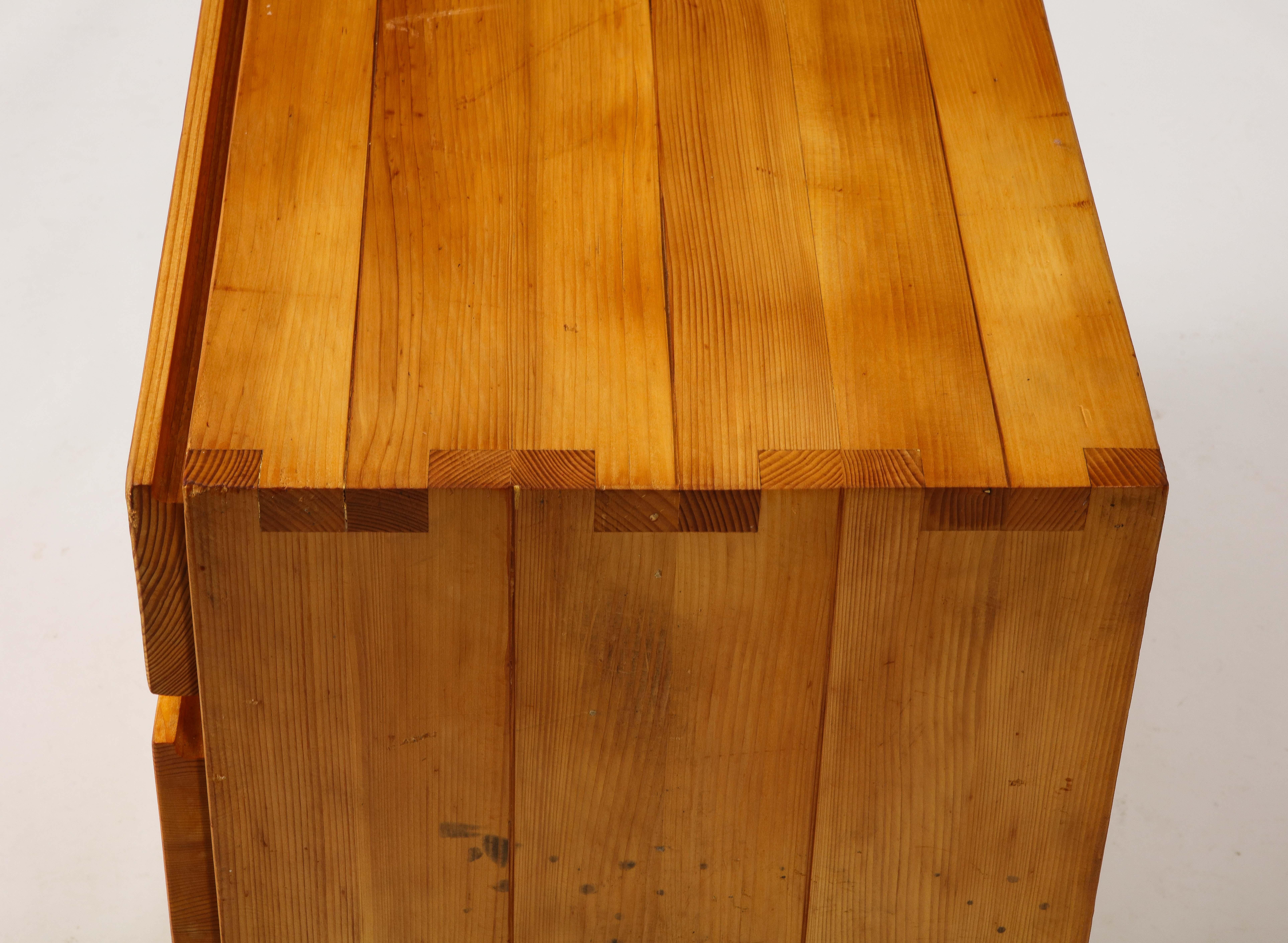 20th Century Pine Chest of Drawers by Regain, France 1970's For Sale