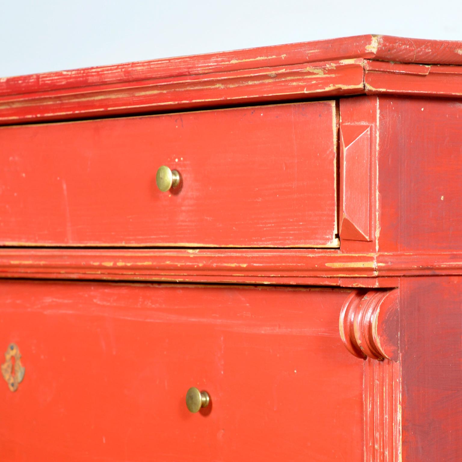 Pine chest of drawers, circa 1910 in vendita 2