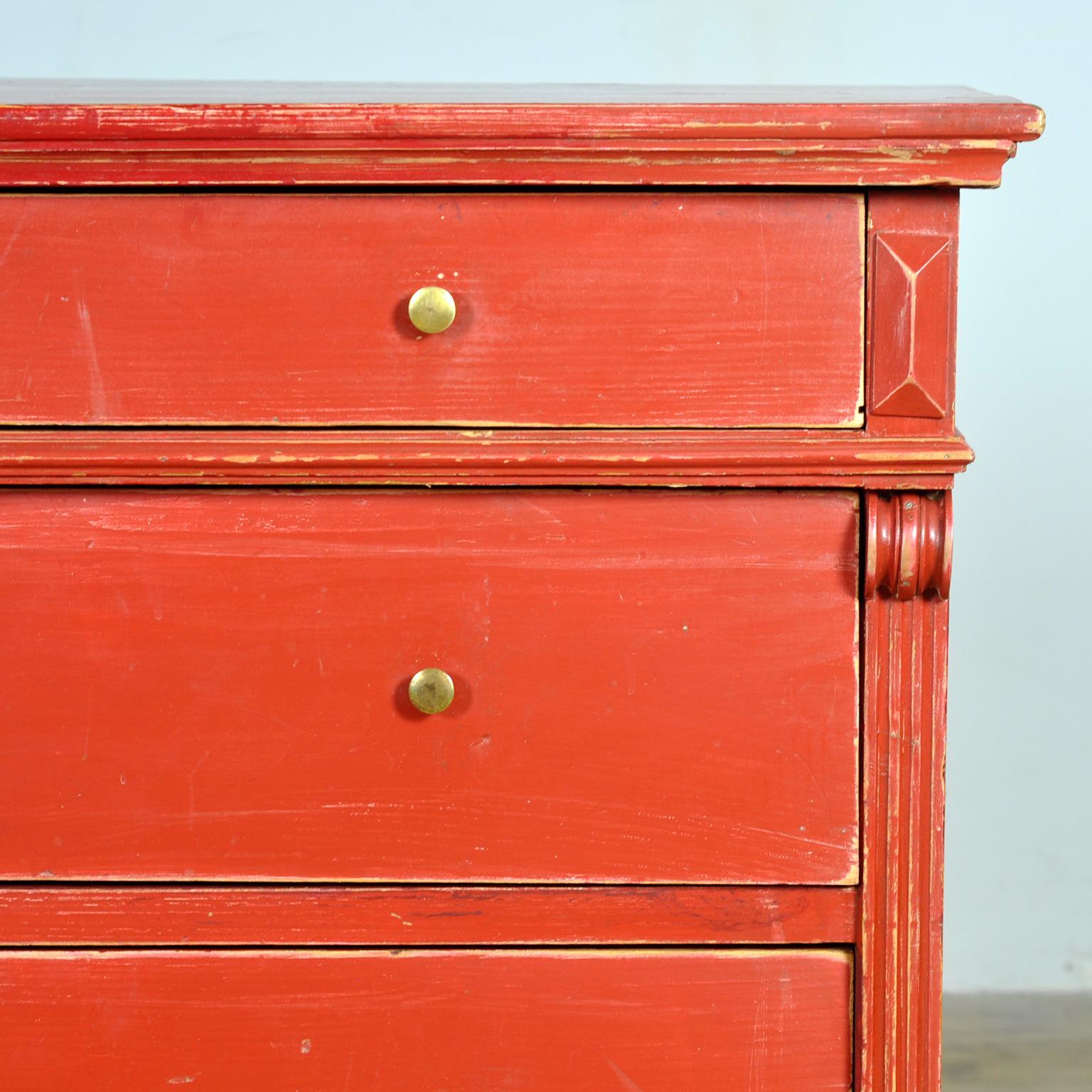 Pine chest of drawers, circa 1910 in vendita 4