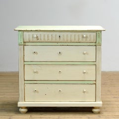 Pine chest of drawers, circa 1910