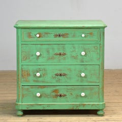 Pine chest of drawers, circa 1910