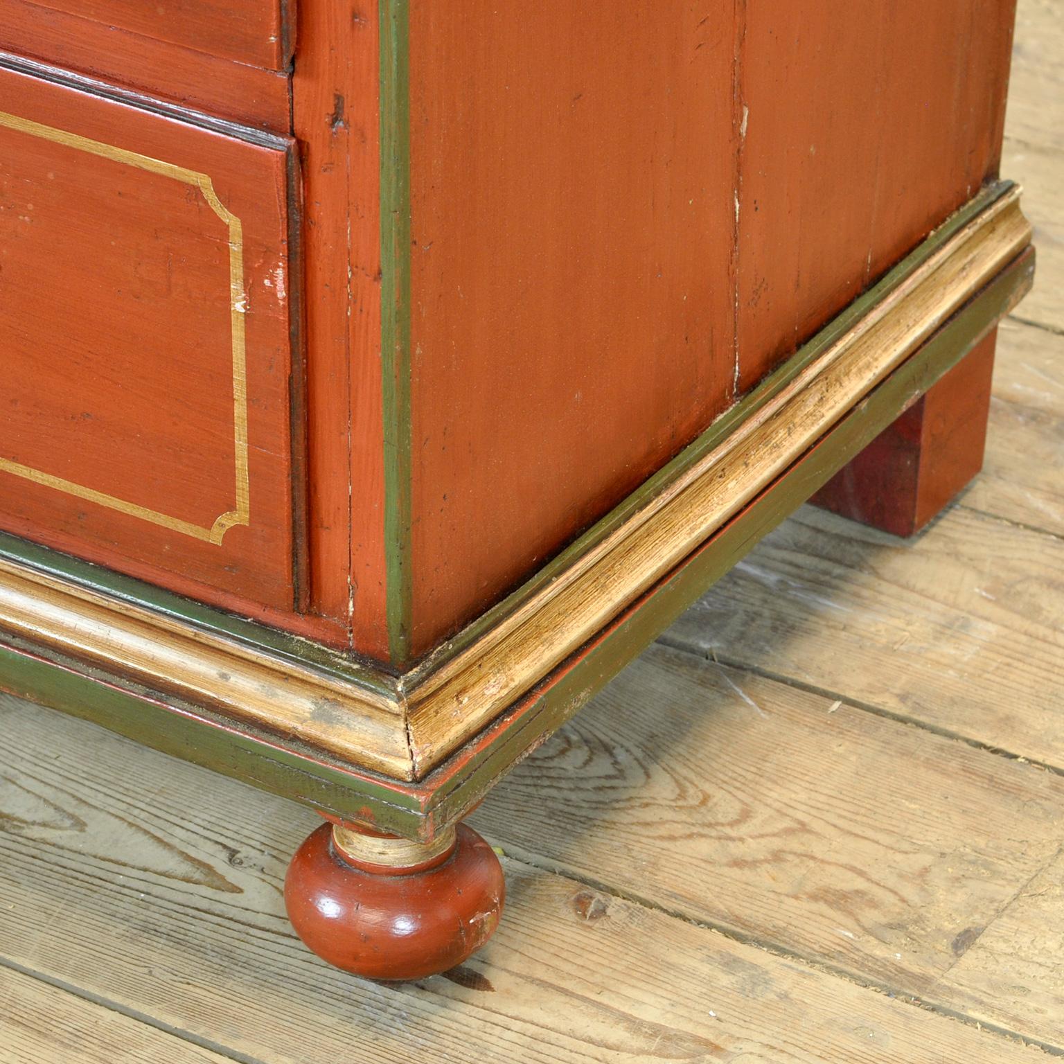 Pine Chest of Drawers, circa 1920 5