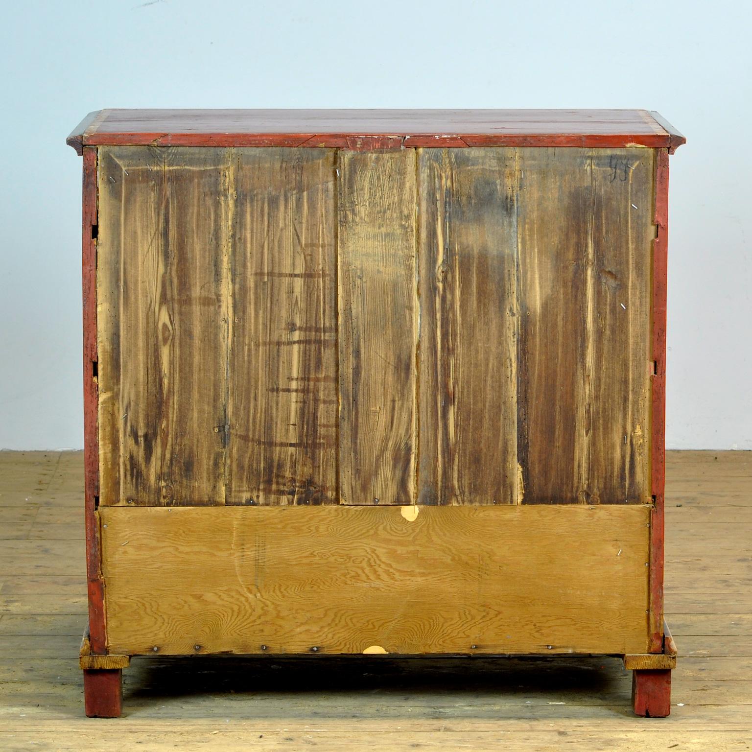 Pine Chest of Drawers, circa 1920 9