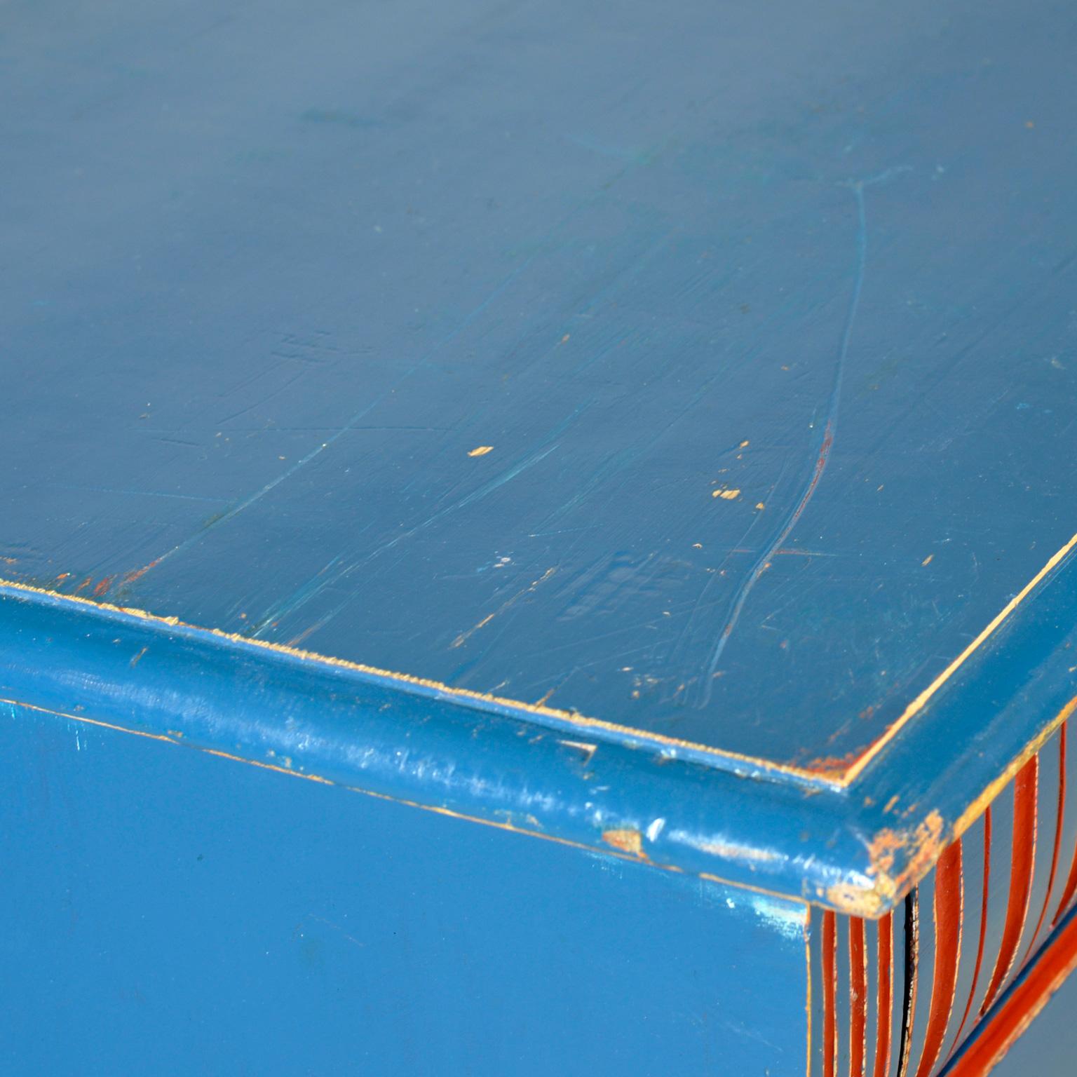 Cassettiera in pino, 1925 circa in vendita 1