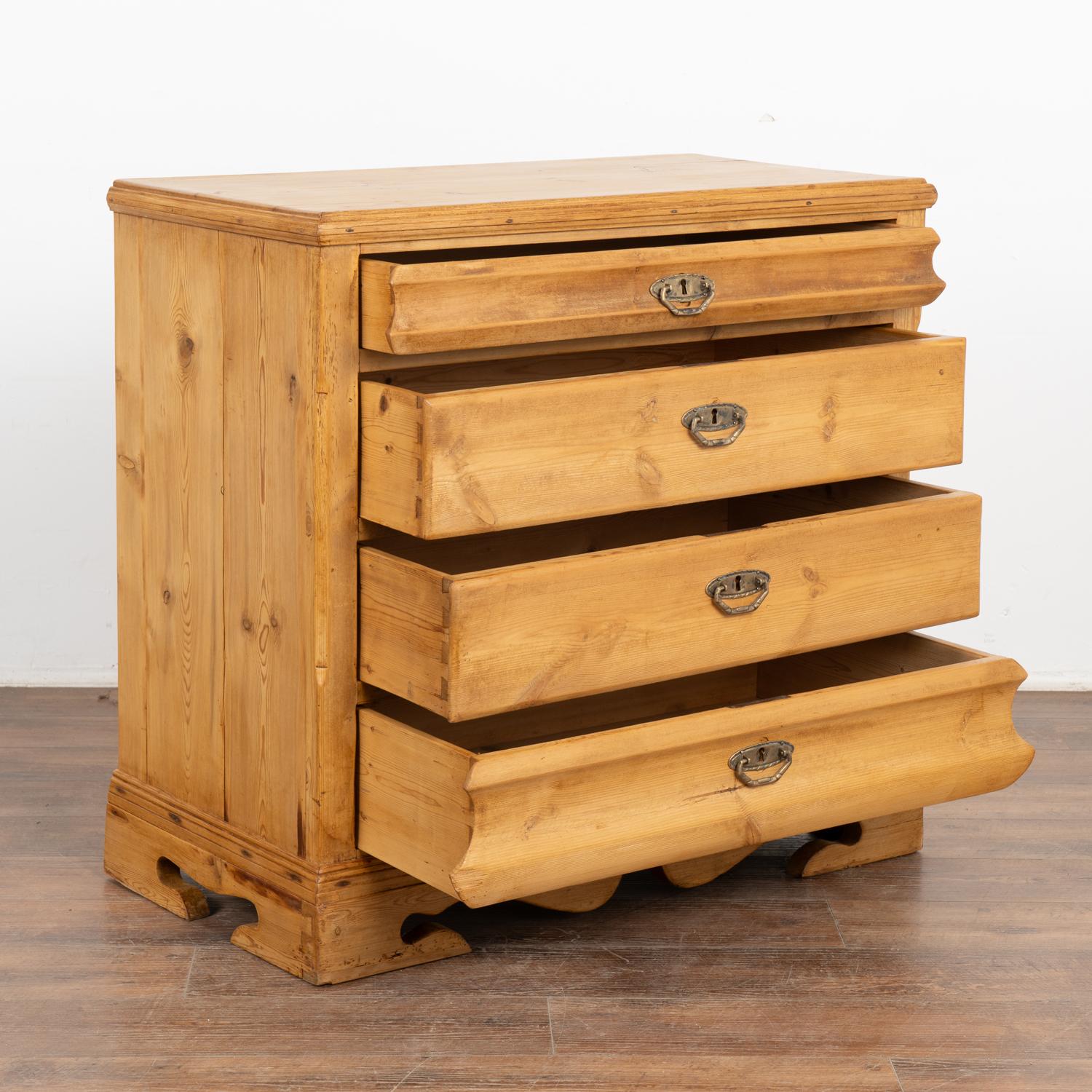 Pine Chest of Four Drawers, Denmark circa 1880 For Sale 1