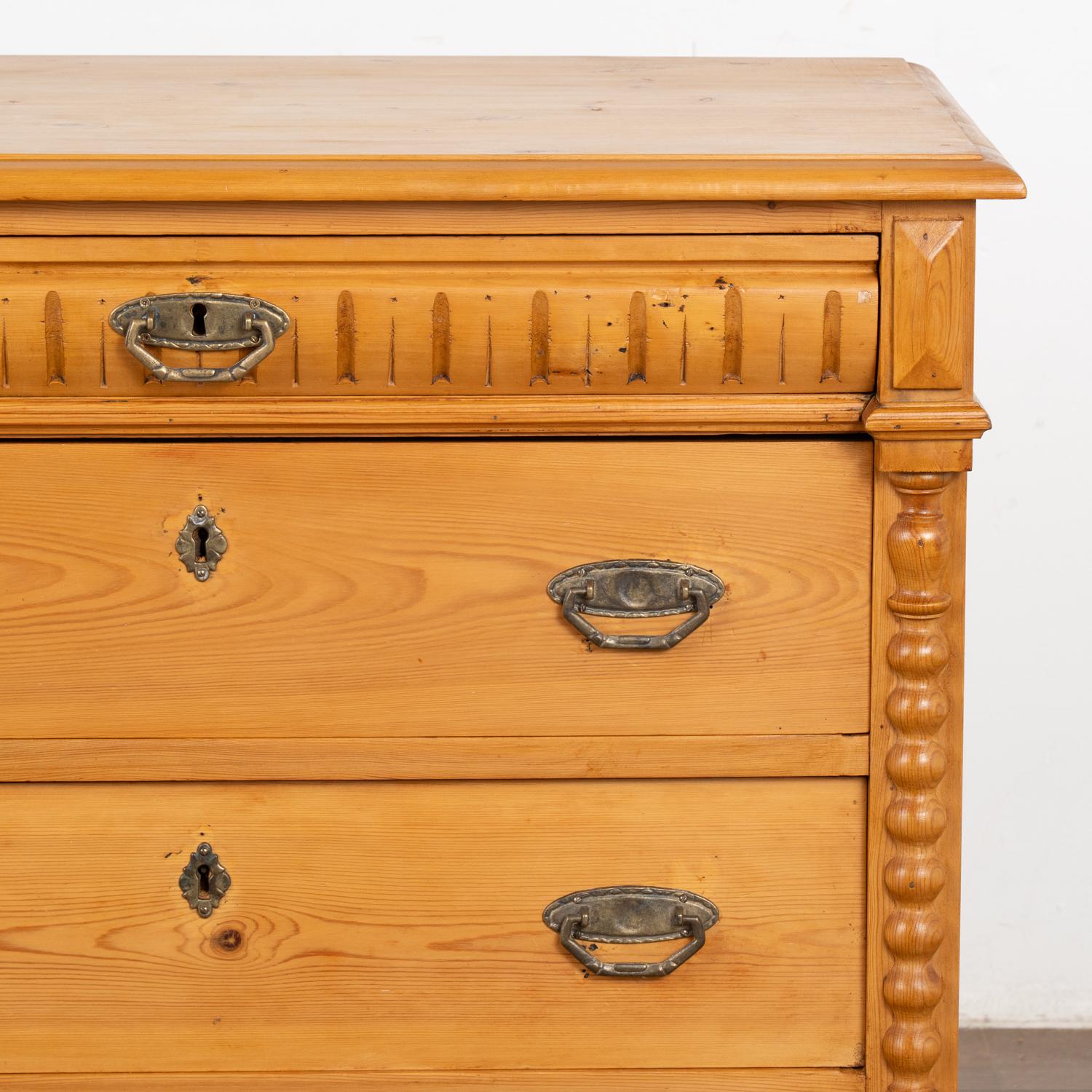 Pine Chest of Four Drawers, Denmark circa 1900 For Sale 2