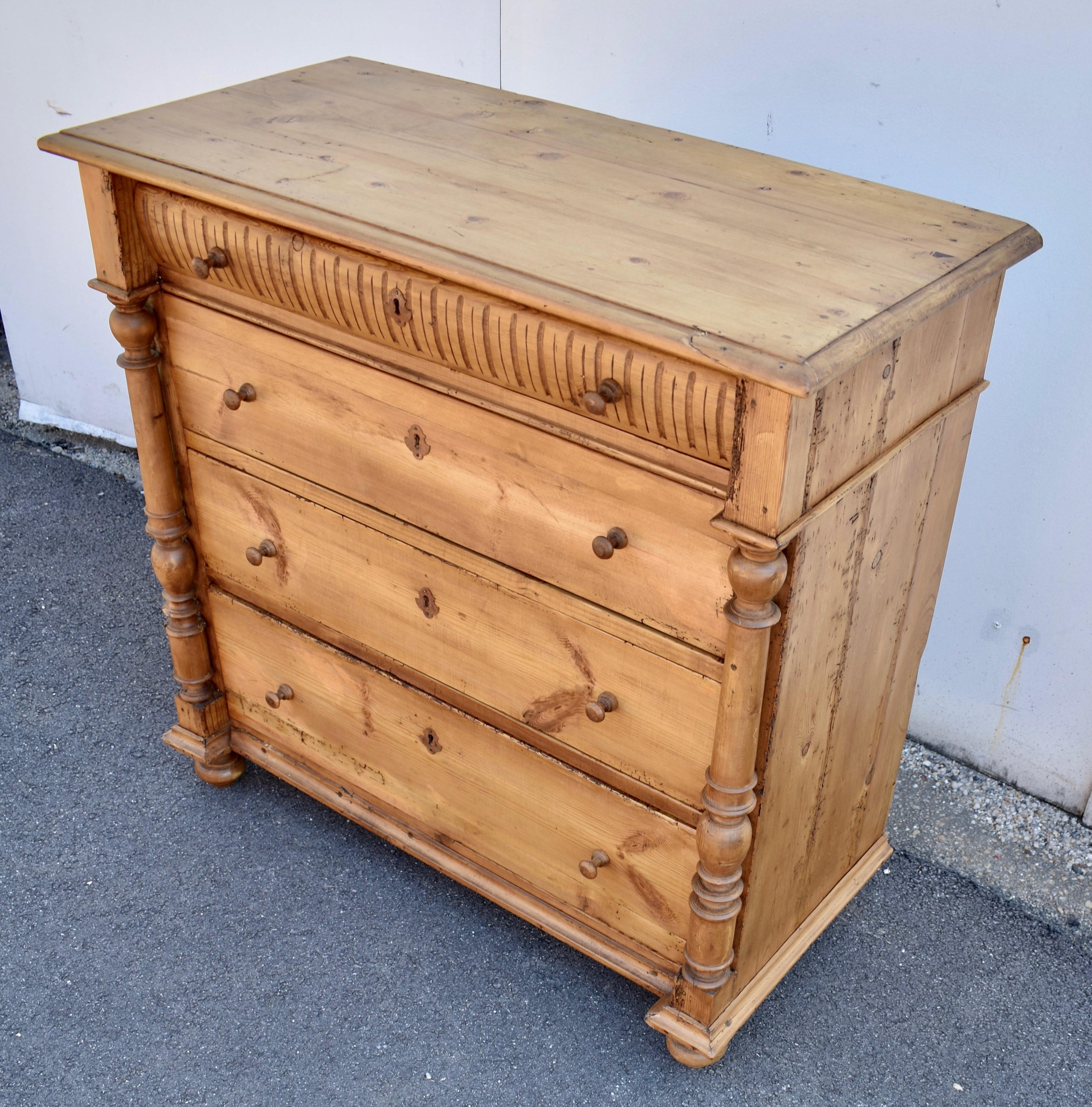 Pine Chest of Four Drawers For Sale 2